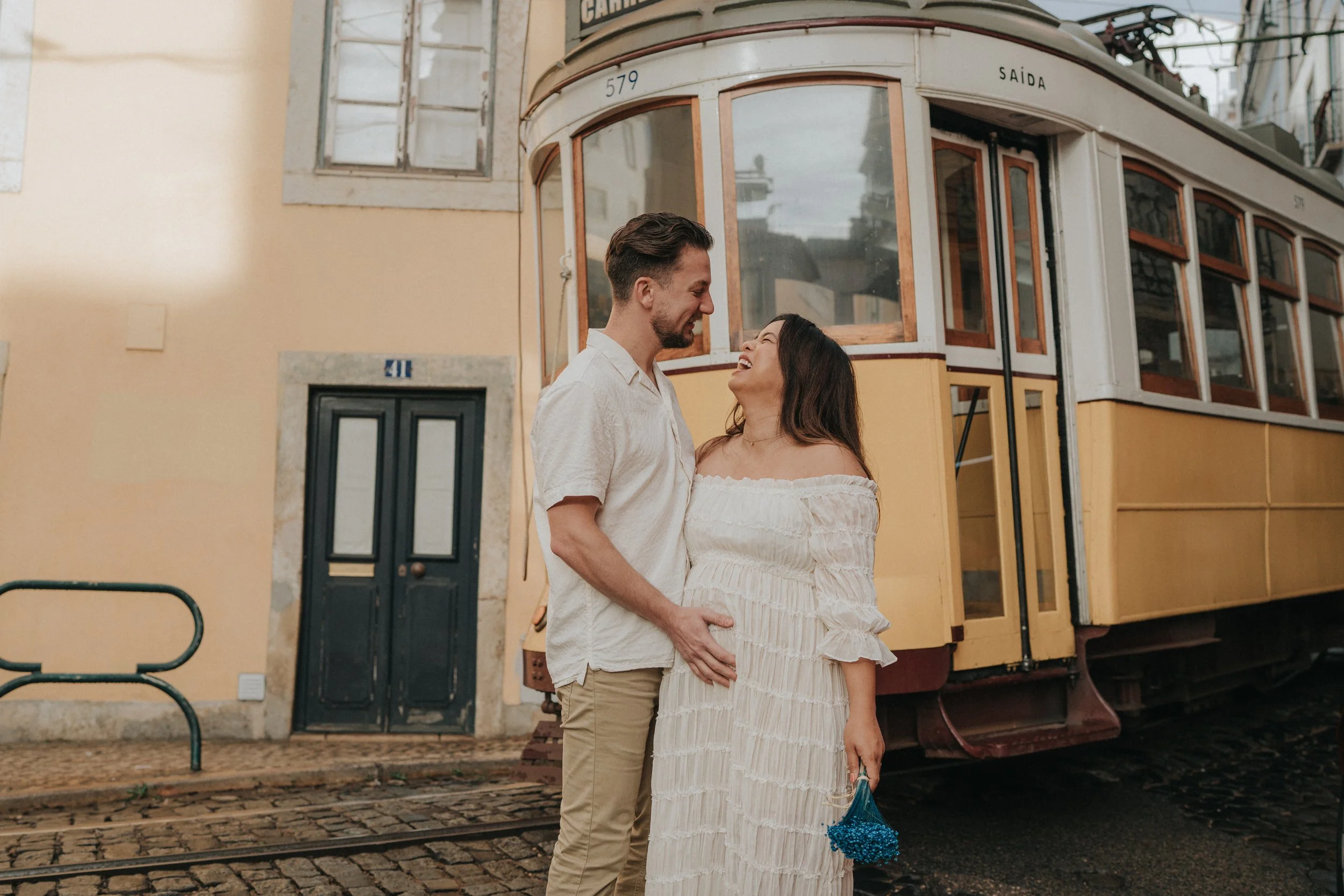 Pregnancy gender reveal session in Lisbon