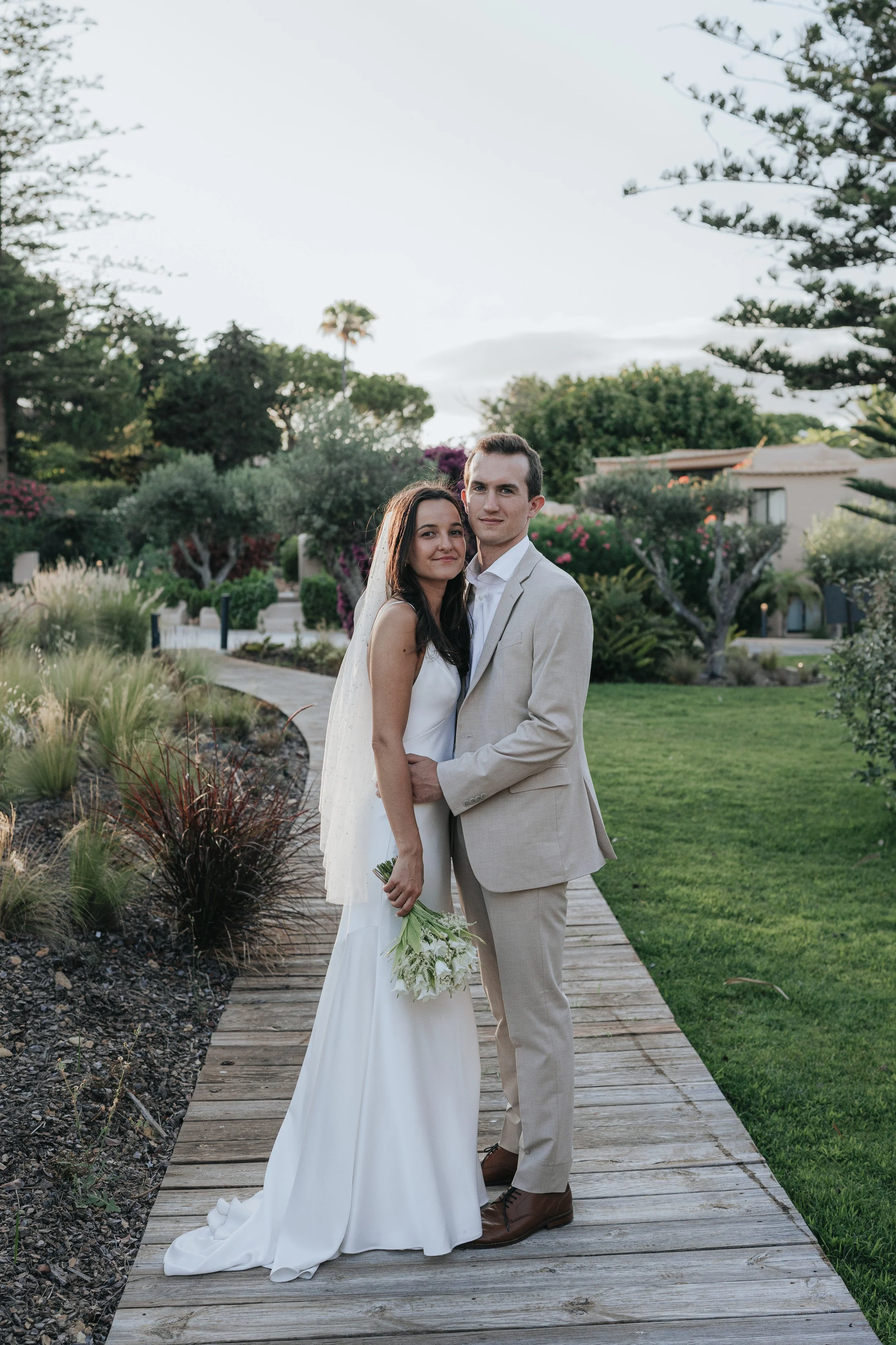 Wedding couple portrait at Quinta de Sant’Ana in Portugal