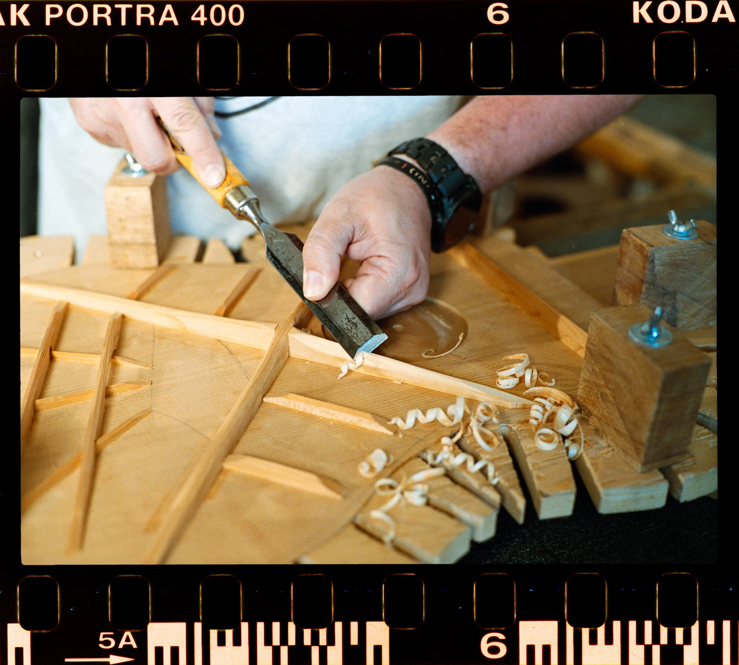 RFerand_C85_F3_Portra400_05-Heaven Guitars-HD.jpg