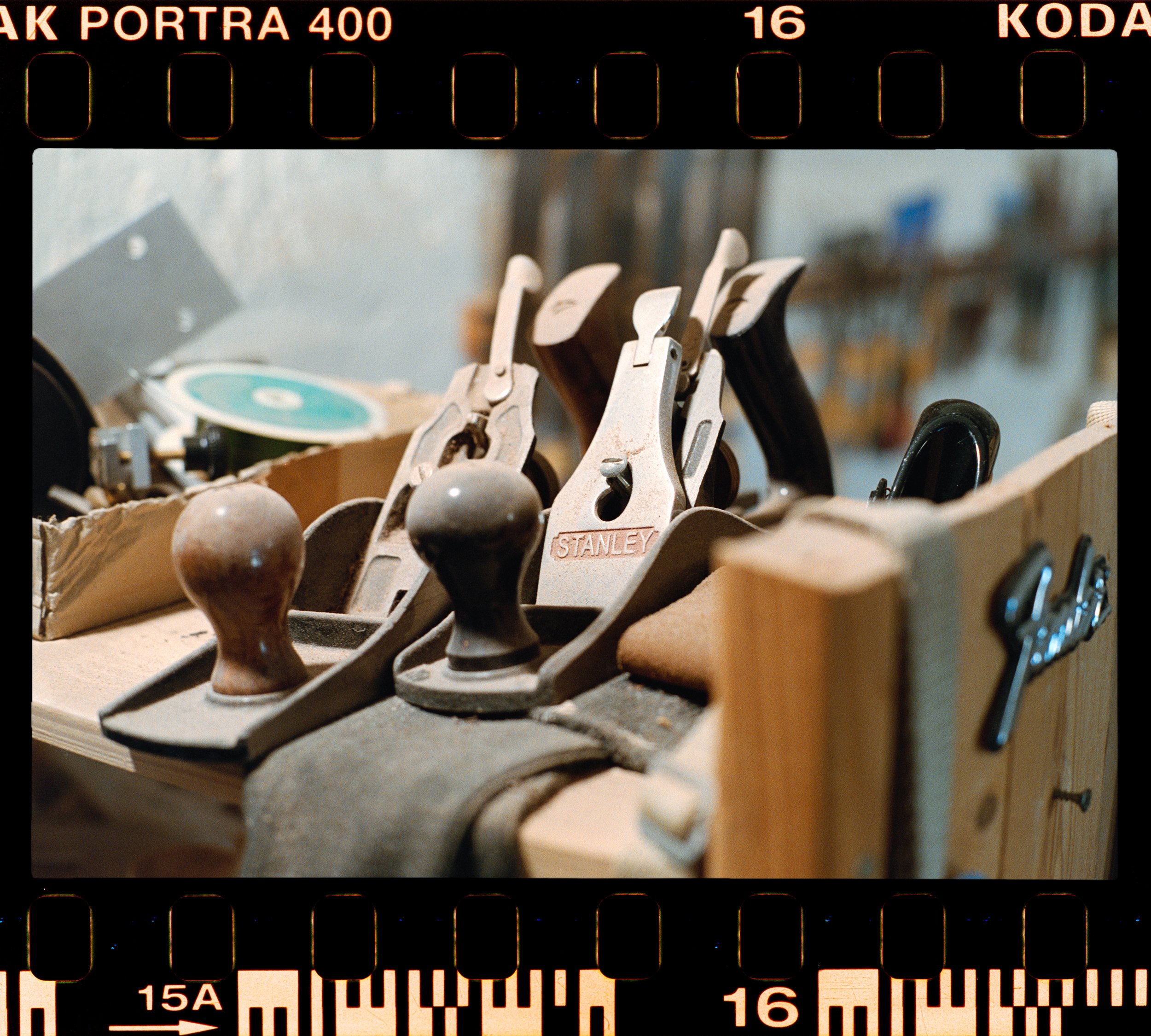 RFerand_C85_F3_Portra400_32-Heaven Guitars-HD.jpg