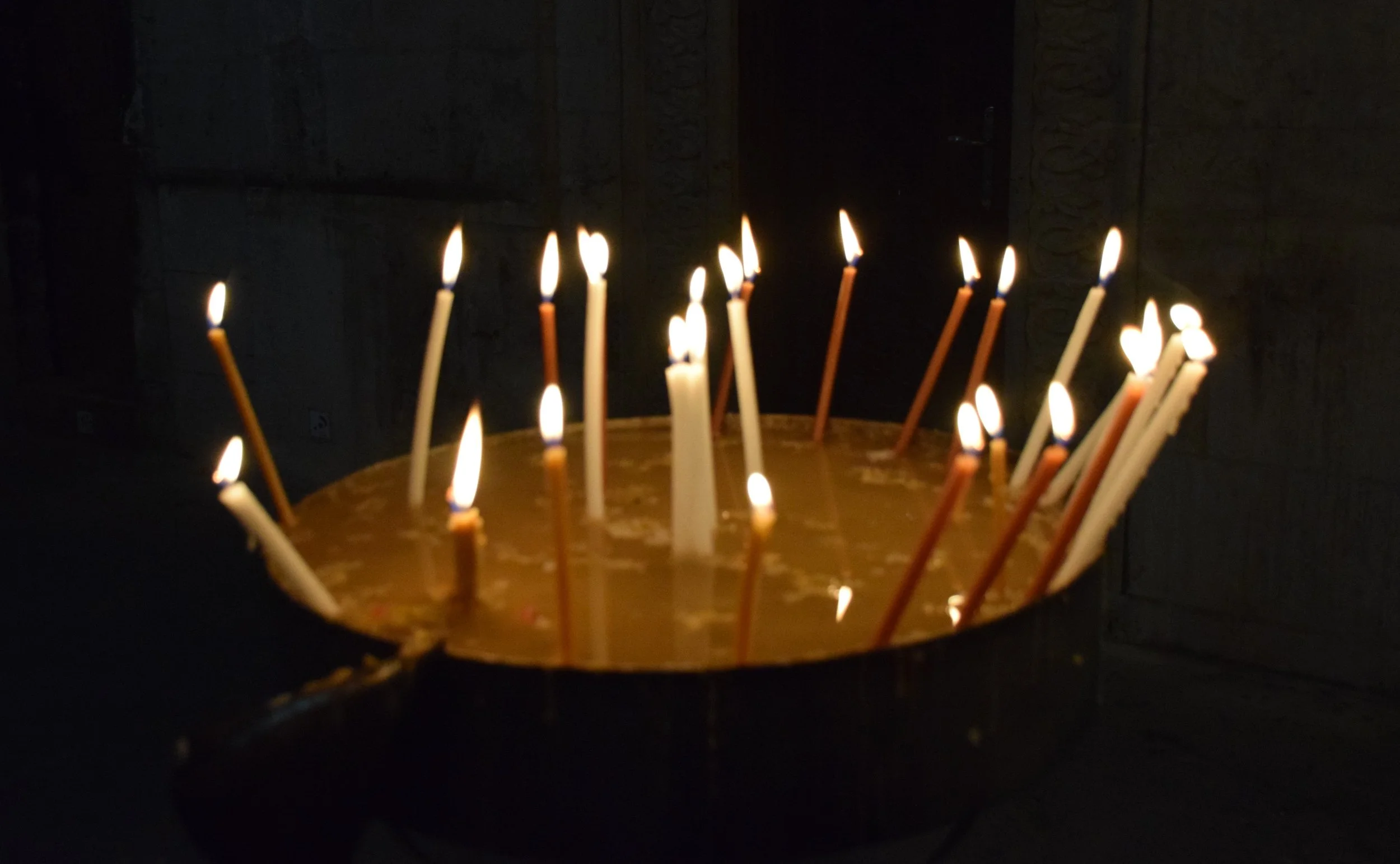 Words of light by Omar Haramy