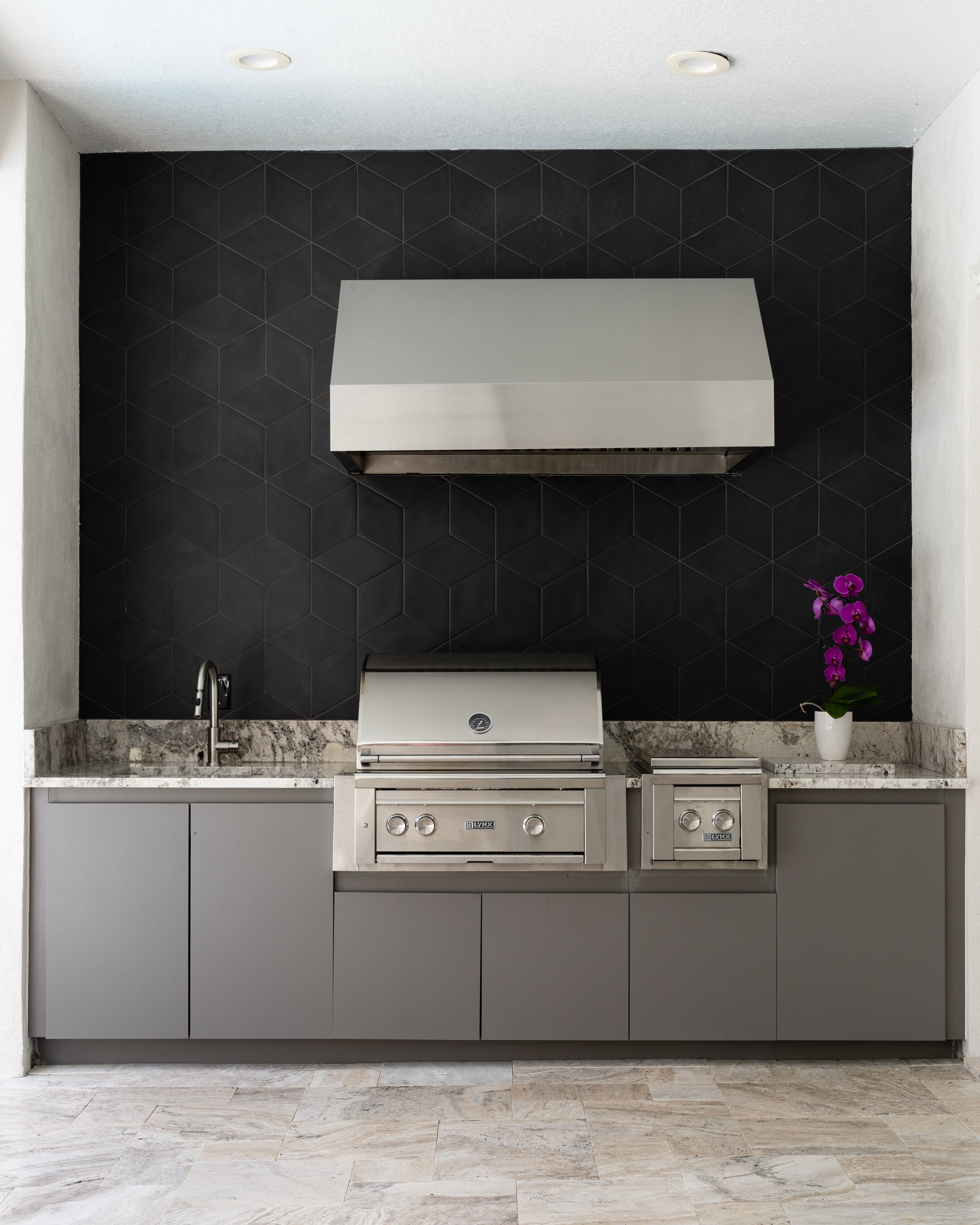  - Muirfiled Manor Tampa Bay Renovations03573.jpg