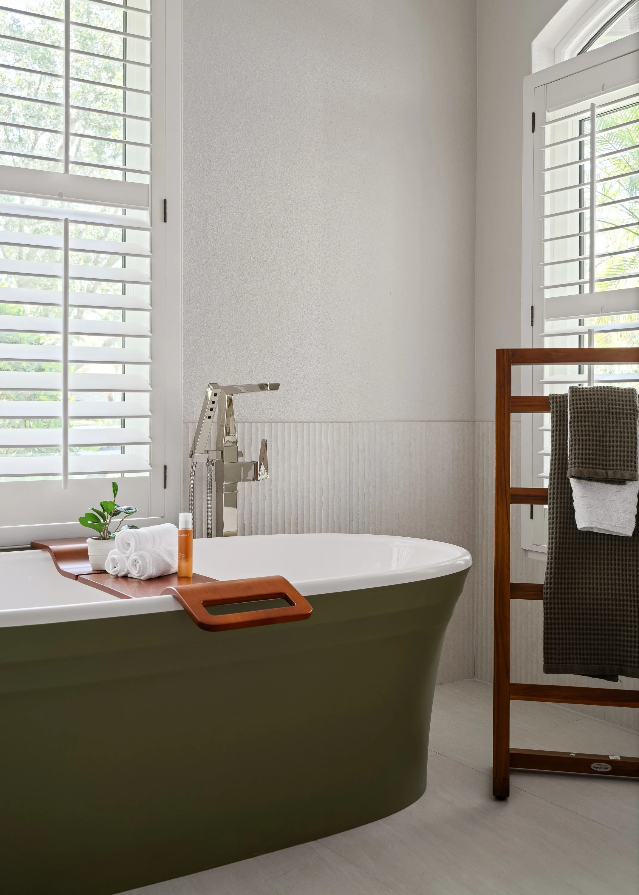  - Muirfiled Manor Tampa Bay Renovations03657-Edit.jpg