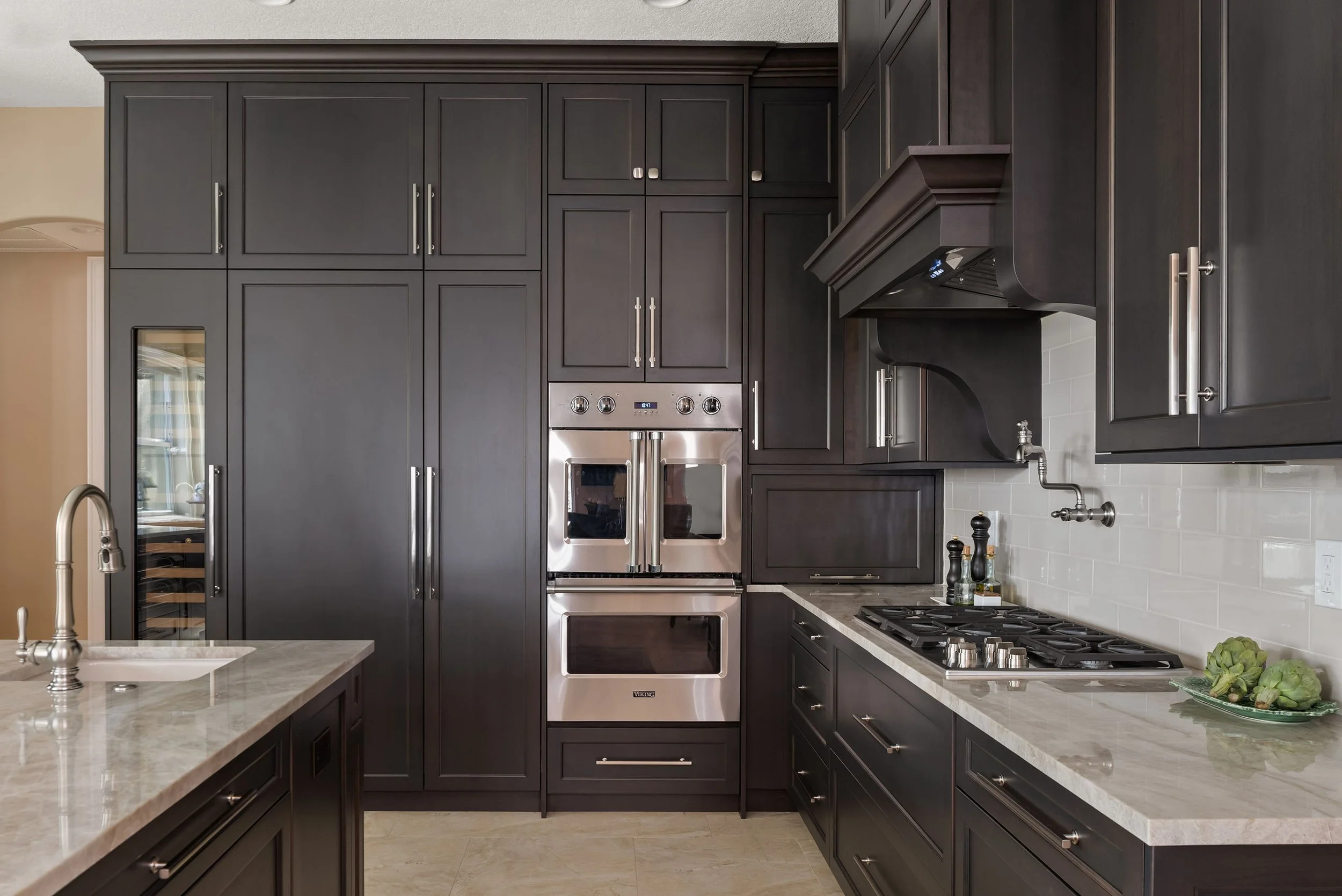 Cherry Wood with Smoke Stain: An L-Shaped Kitchen with Island