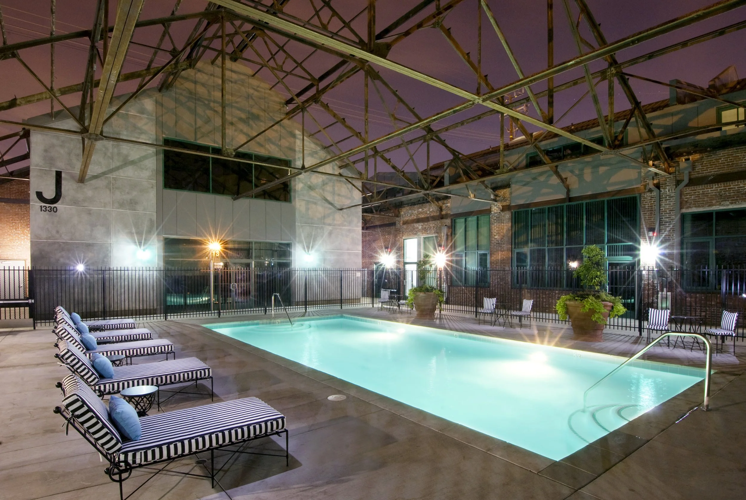 Deeannaestell_Factory Place LA_Architecture Photography_001.jpg