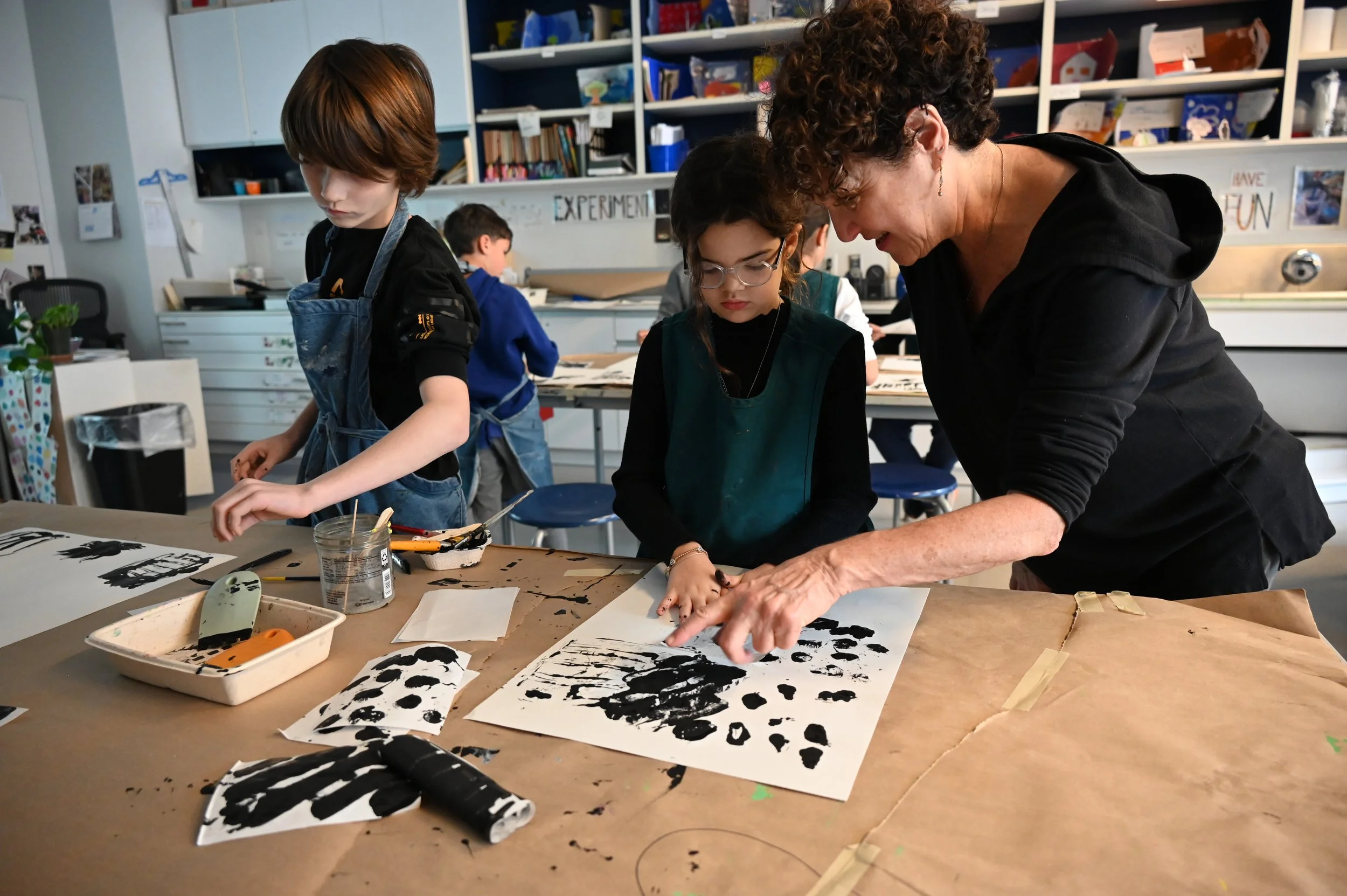 Grade 3 Explores Monoprinting