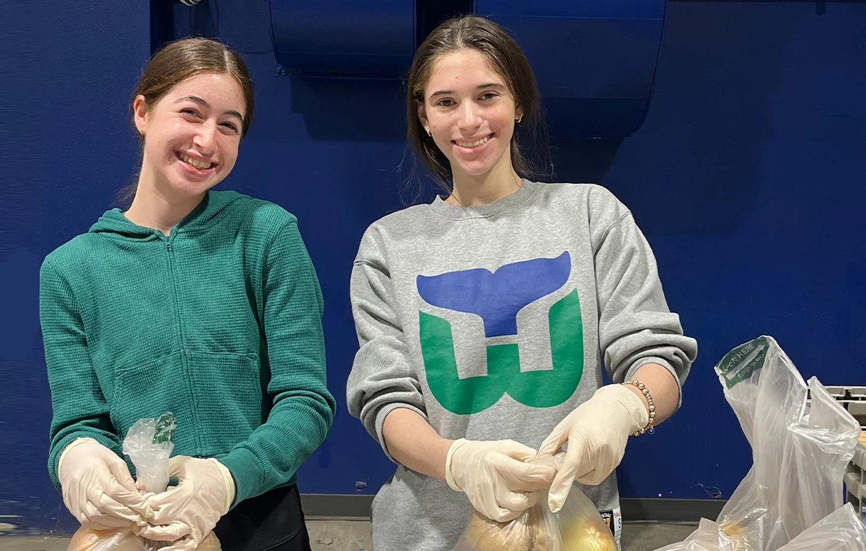 Grade 10 Has a Hesed Day