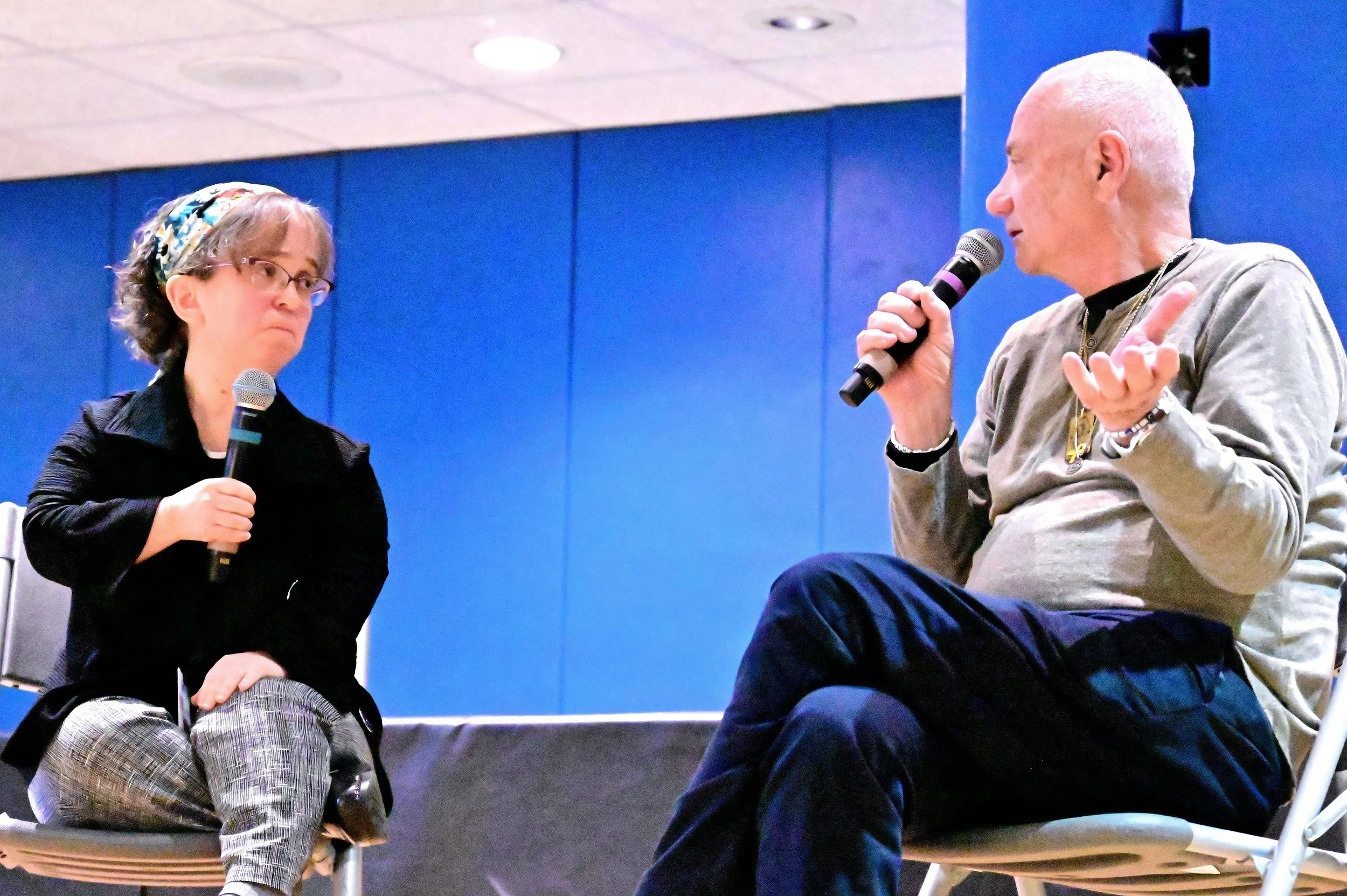 Former Hostage Luis Har Visits Heschel