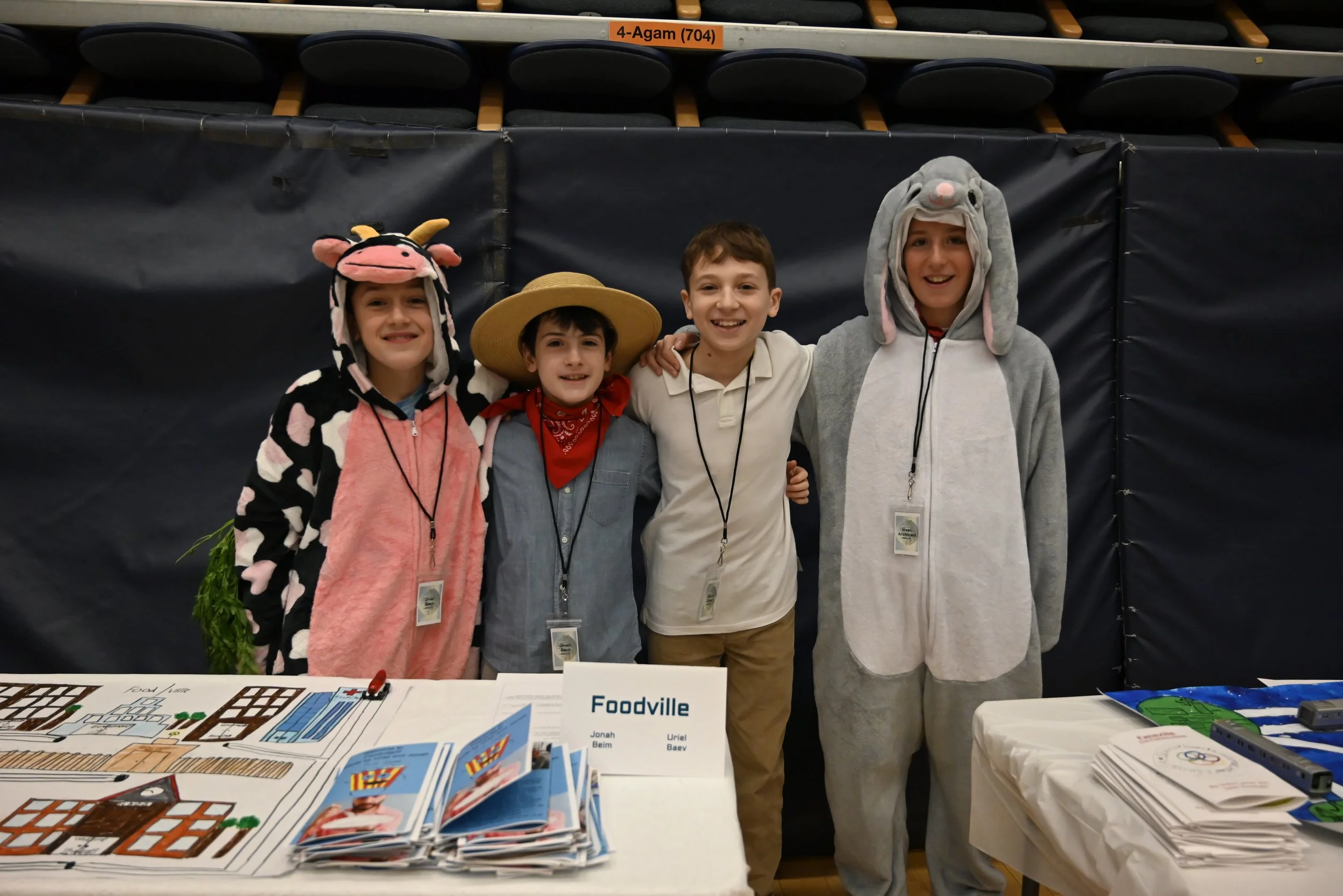 Grade 6 Designs Utopian Society