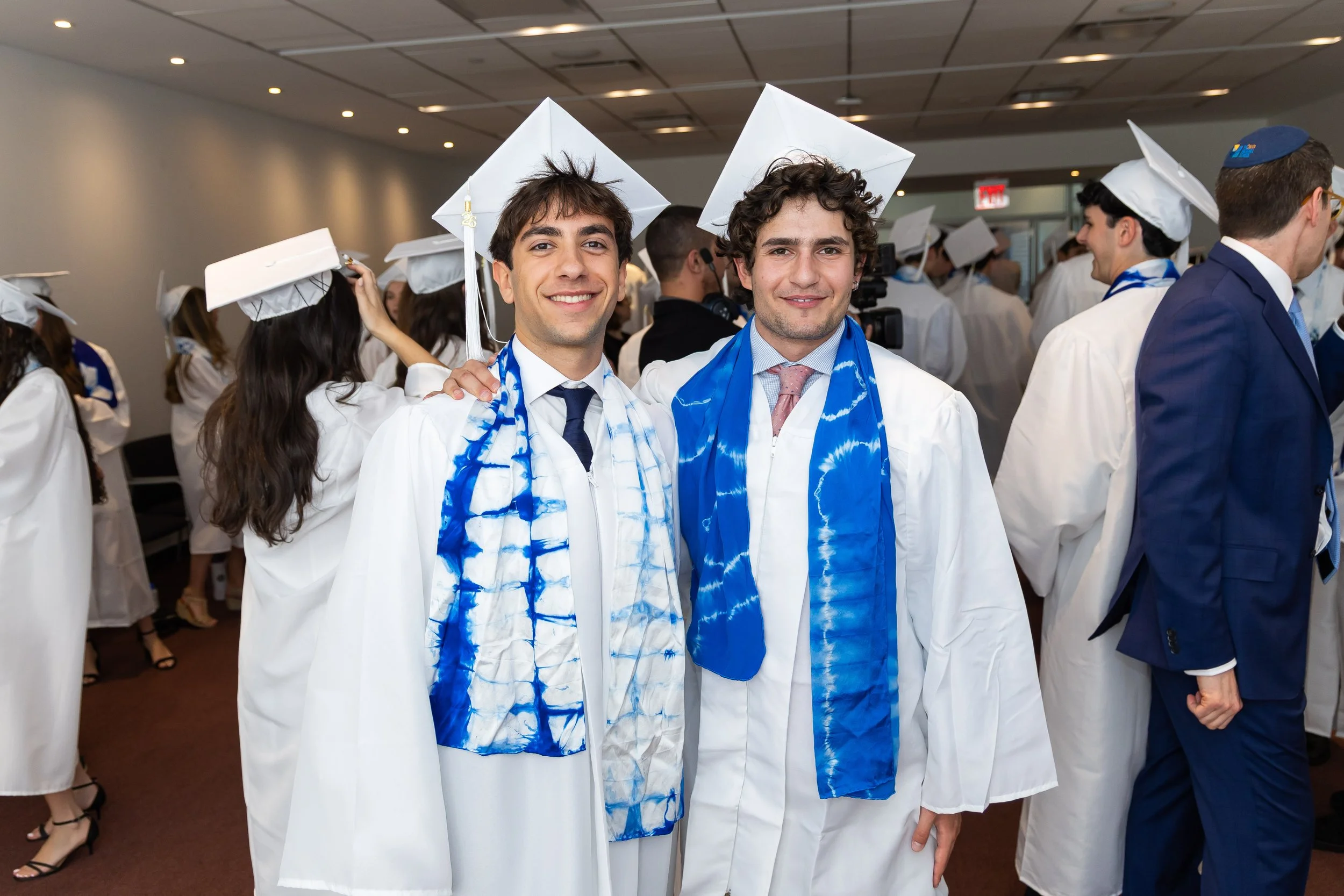 2006-HS-Graduation-11.JPG