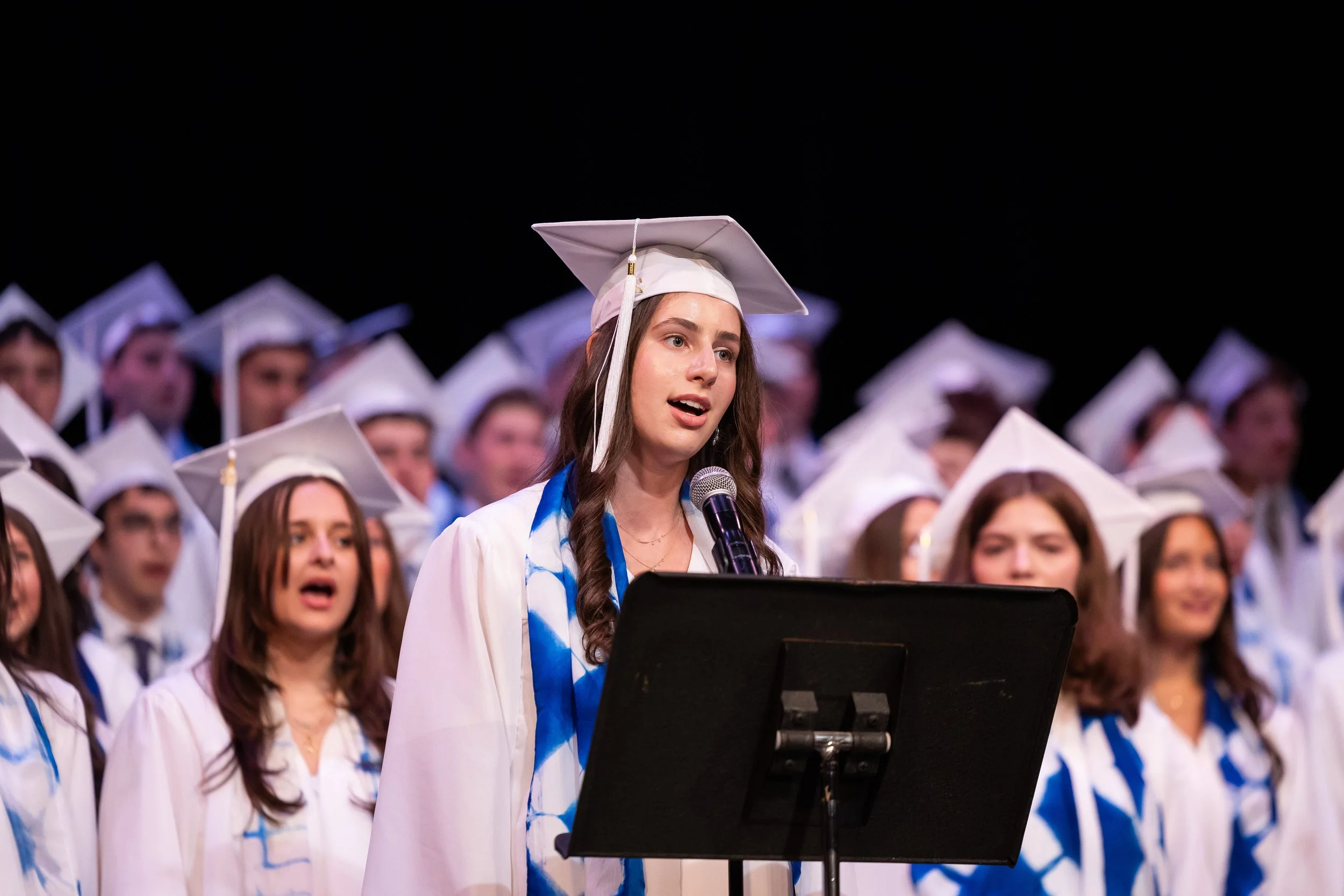 2006-HS-Graduation-76.JPG