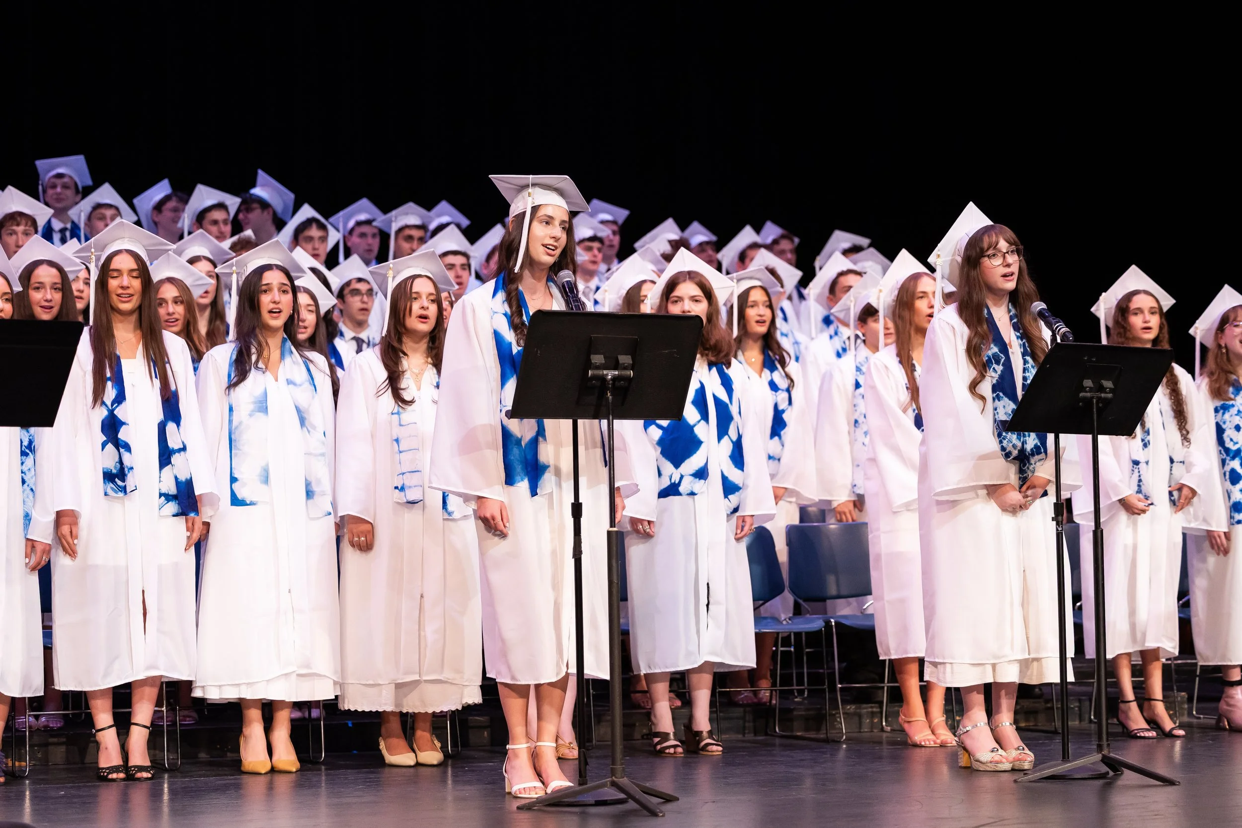 2006-HS-Graduation-78.JPG