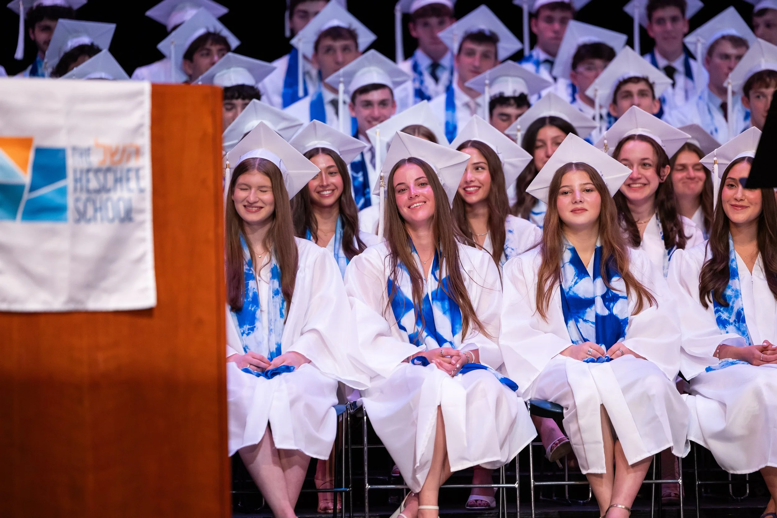 2006-HS-Graduation-100.JPG