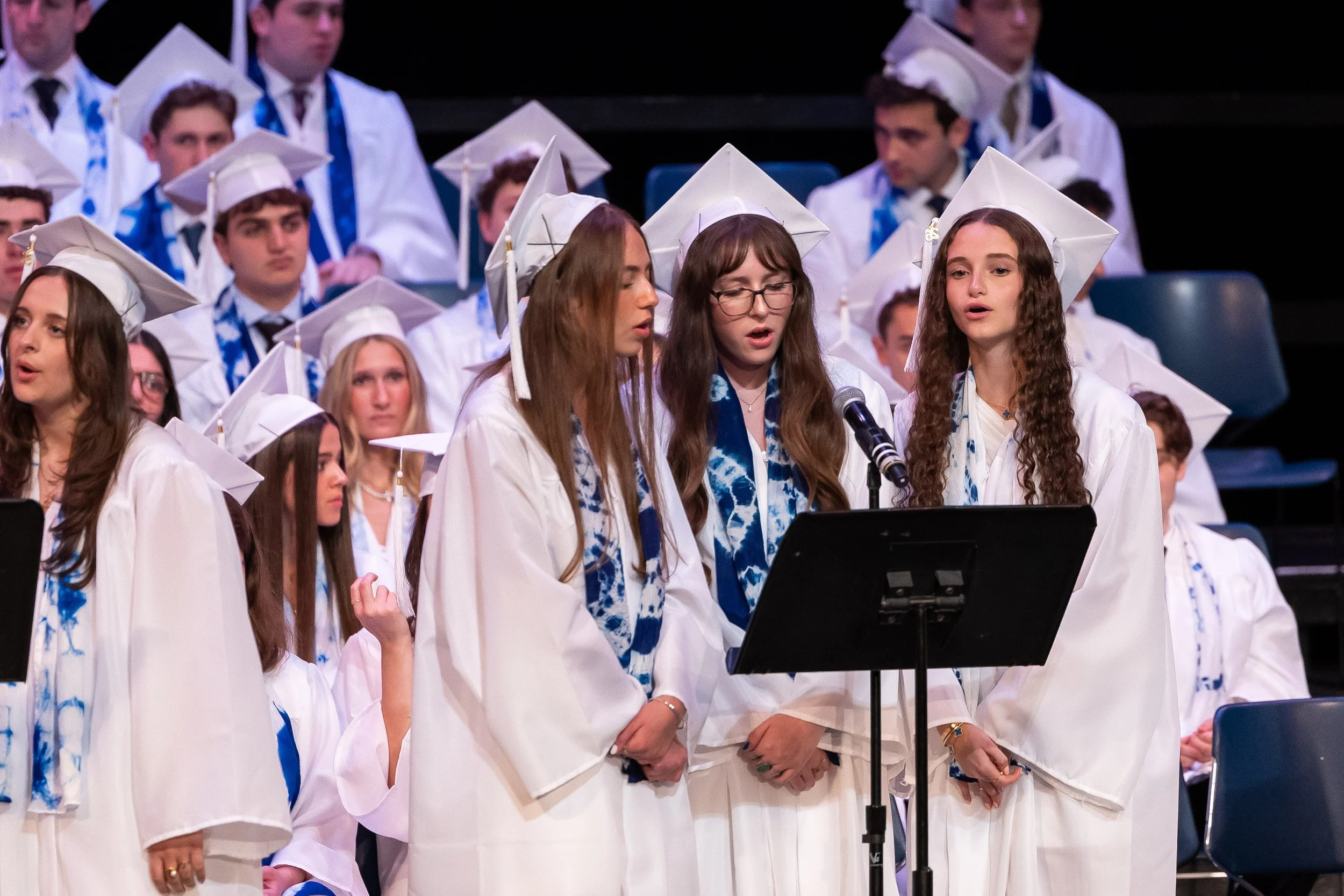2006-HS-Graduation-115.JPG