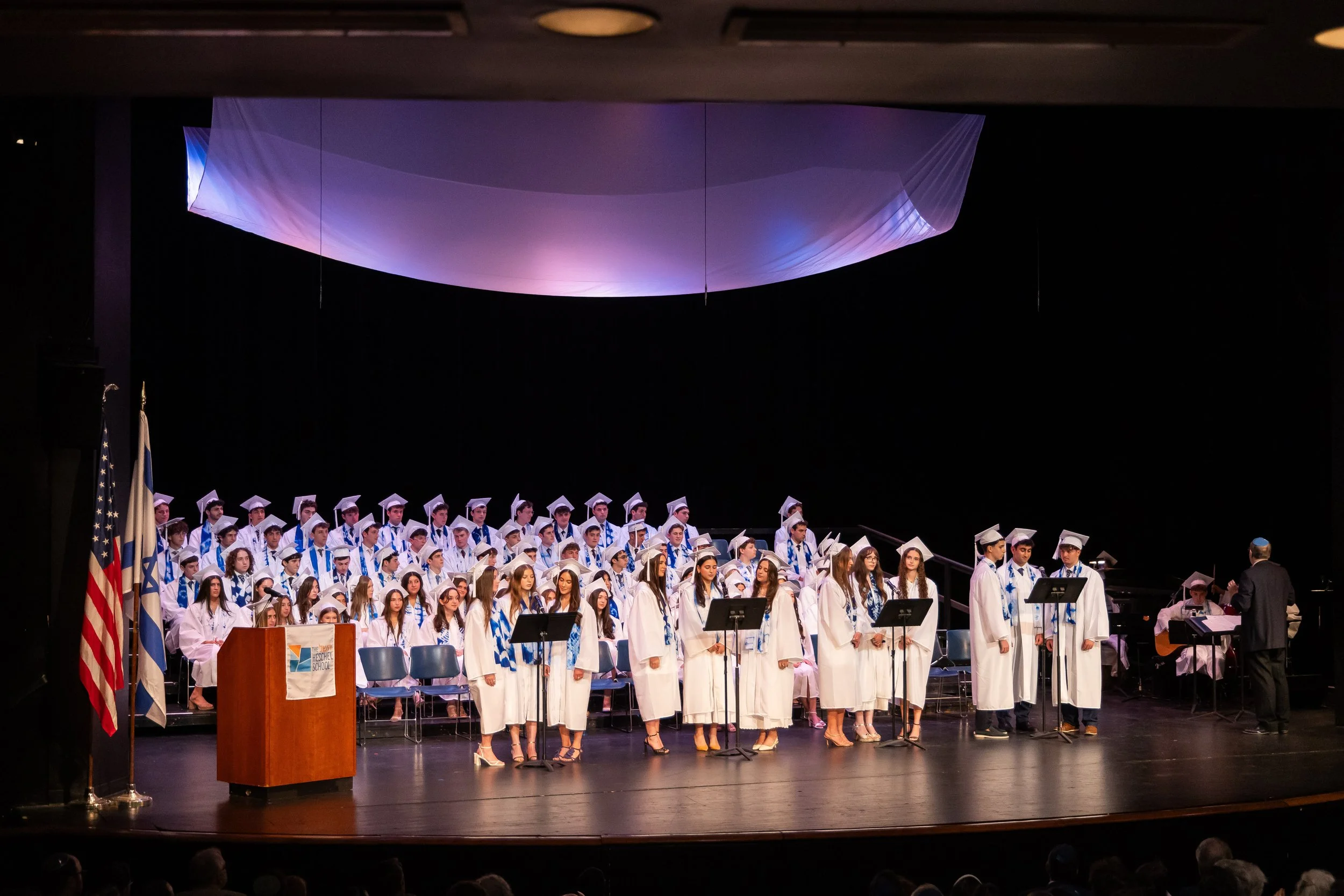2006-HS-Graduation-110.JPG