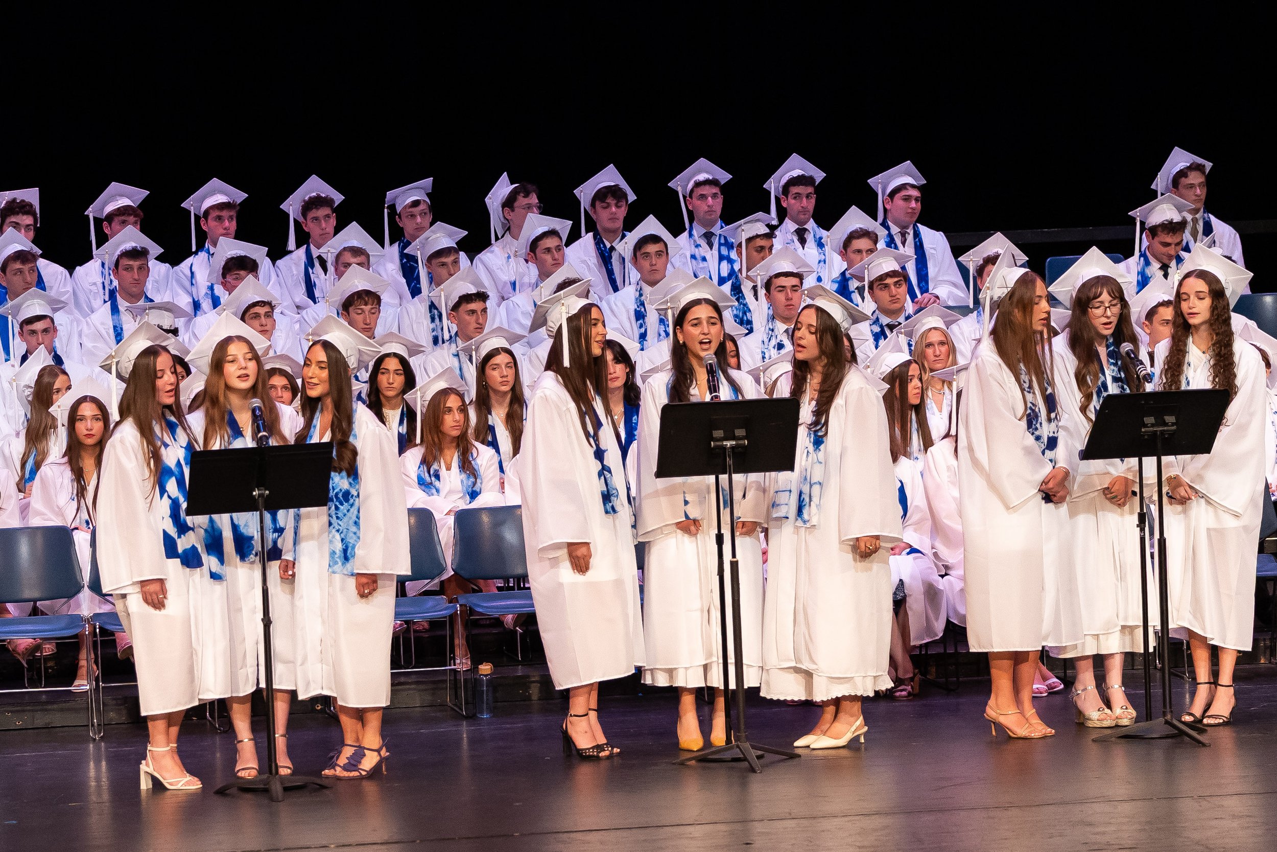 2006-HS-Graduation-118.JPG