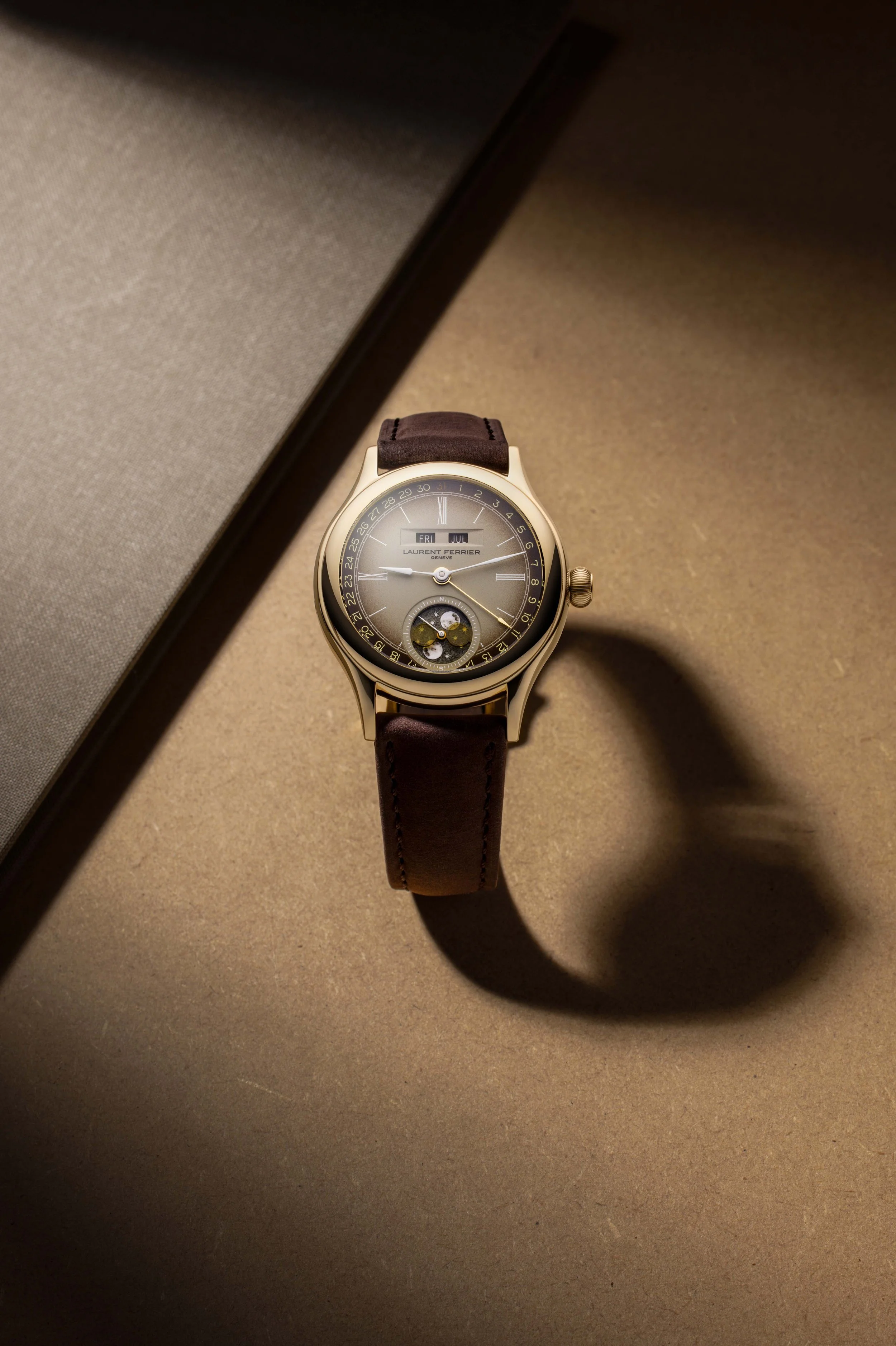 Classic Moon Yellow Gold 9.jpg