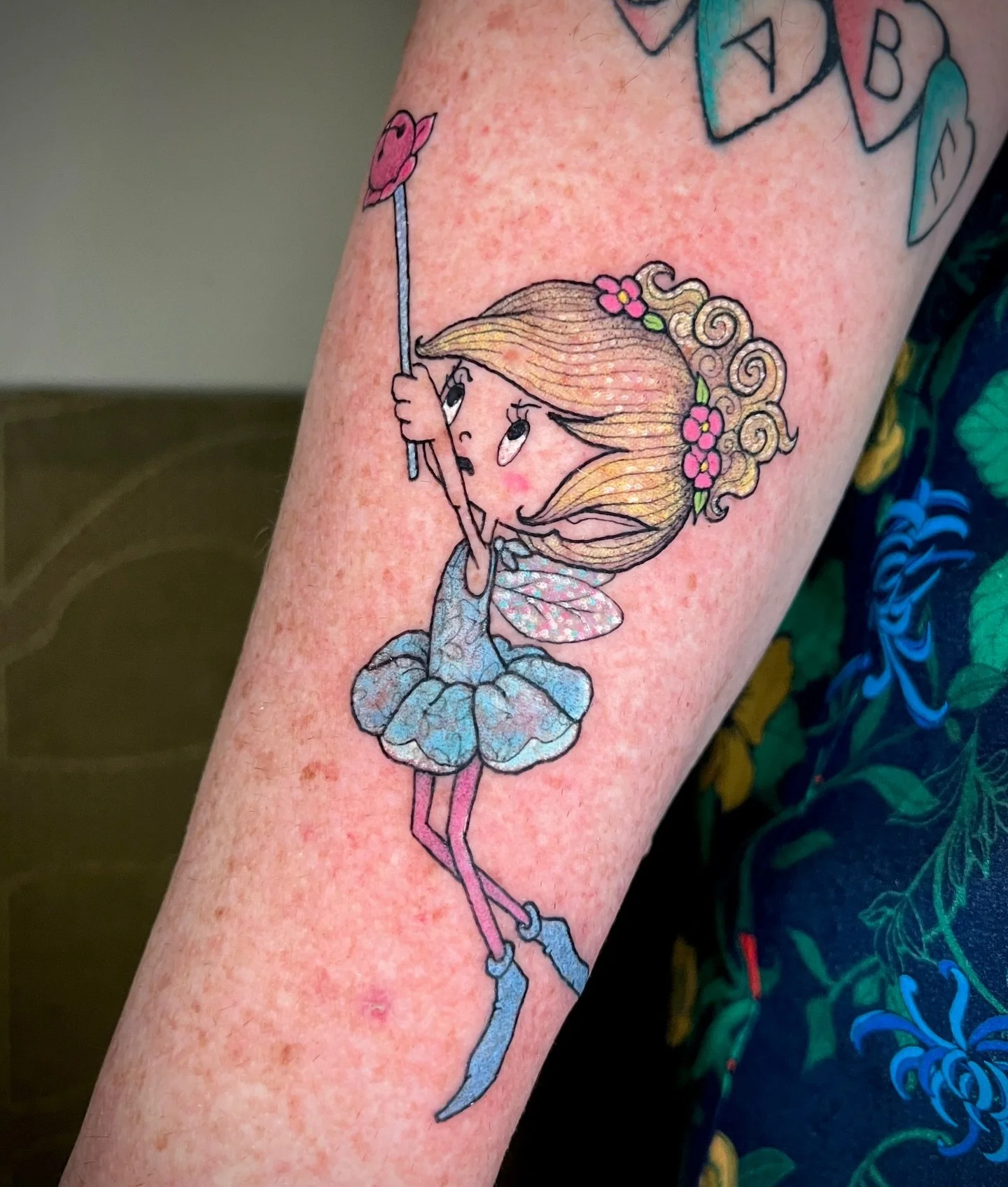 A childhood hero - Herself the elf, for Heather 💕 thank you for choosing me to start this awesome tattoo!

Booking June in the Bay Area! HMU 💌

#herselftheelf #vintagecartoon #californiatattooer #bayareatattoo #bayareatattooartist 

CUSTOM TATTOOS 