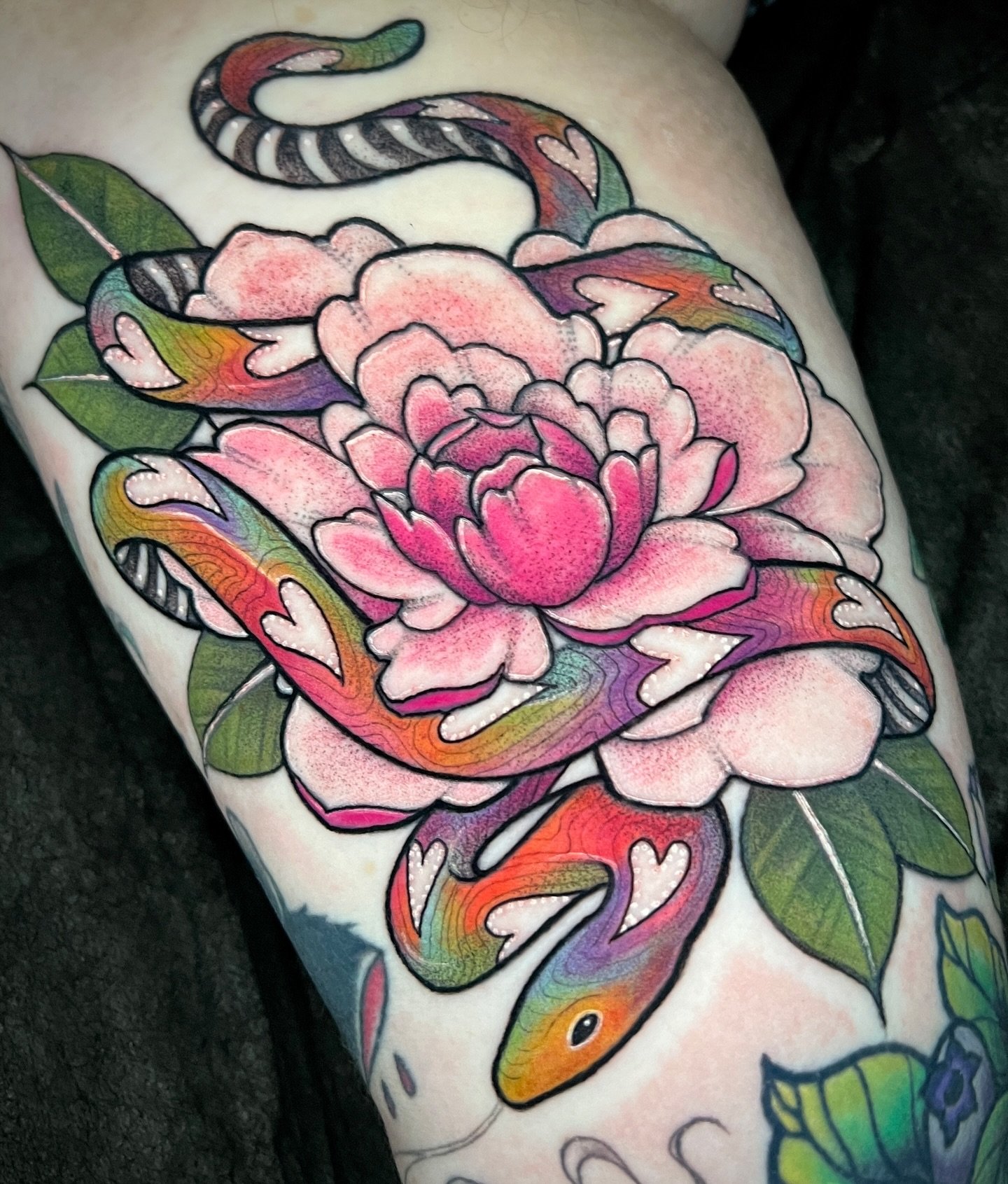 I&rsquo;m so behind with posting that might as well start with the freshest of them 🌸🌈🐍💕

Got to finish this tattoo that was just an outline for a decade ✨ swipe to see the before and some of process 
💕 thank you @clouddoestattoos ! 💕 
if you&r
