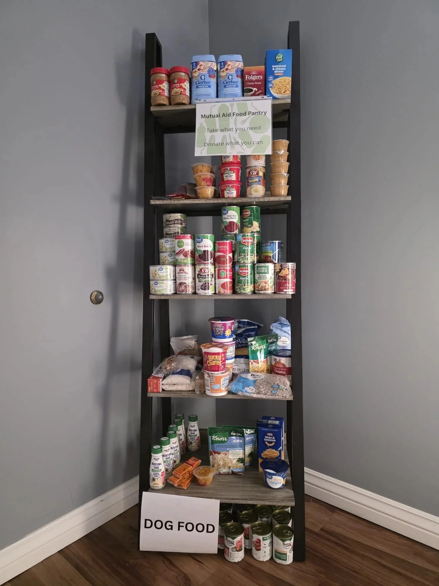 🍎A space for collaboration, love, and peace among all☕