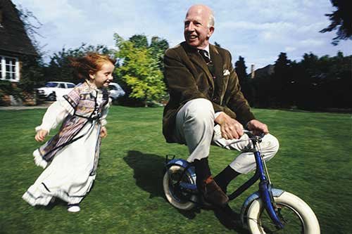 No. 10 Keith Simpson, with his granddaughter (Telegraph Sunday Magazine), 1978