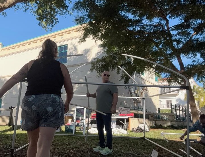 I&rsquo;m all set up in 📍booth 133 at The Naples New Year art festivals. The time lapse shows a bit of the behind the scenes work that goes on. Hope your New Years art festivals is starting off with a bang! @naplesartinstitute @naplesartdistrict @na