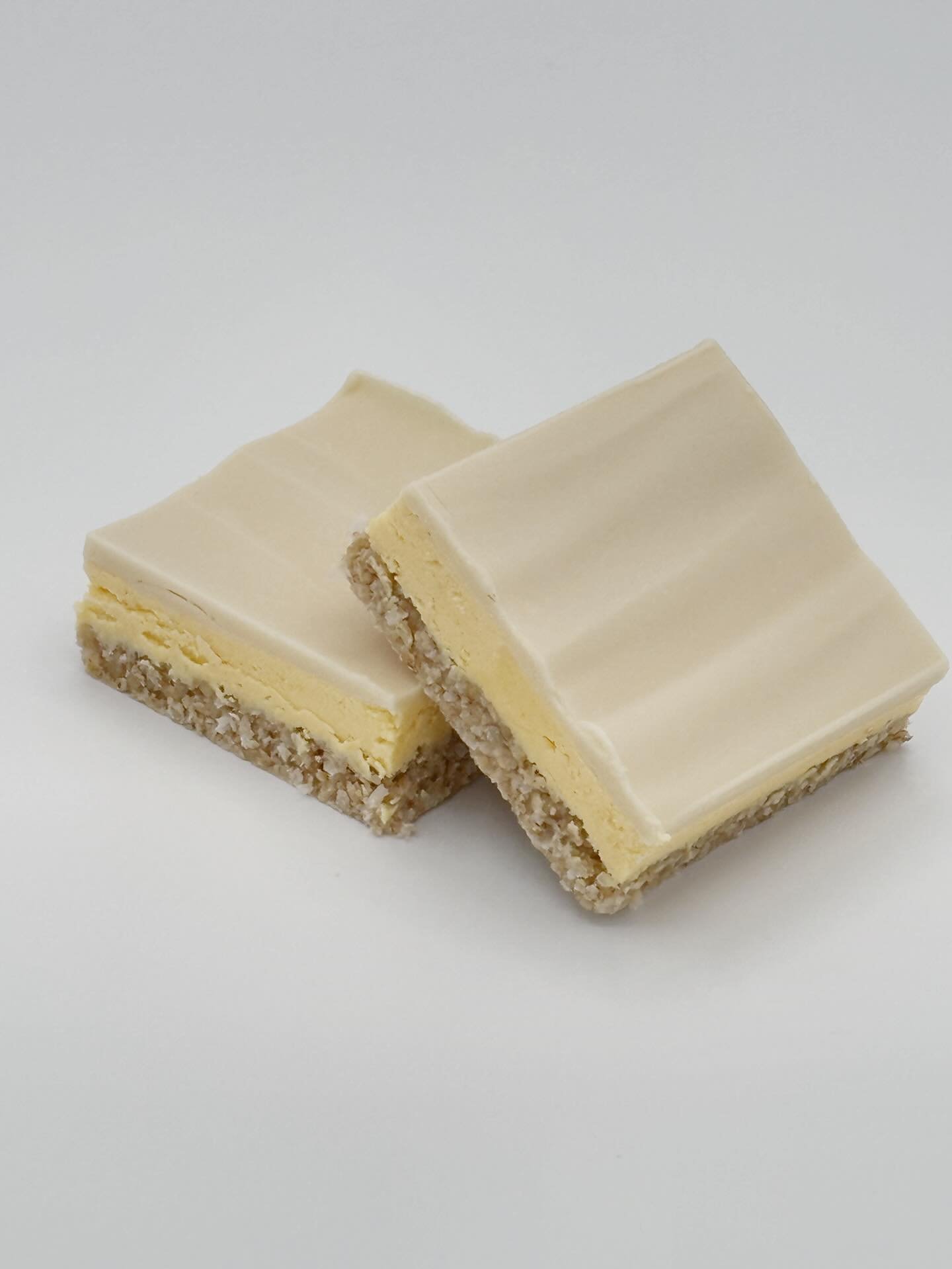 We&rsquo;re in love! 🤍

We finally found vegan white chocolate that looks and tastes like we remember. Our first big bag of @belcolade_global Plant-Based White Chocolate just arrived and we can&rsquo;t wait for you to try it! First up- White Chocola