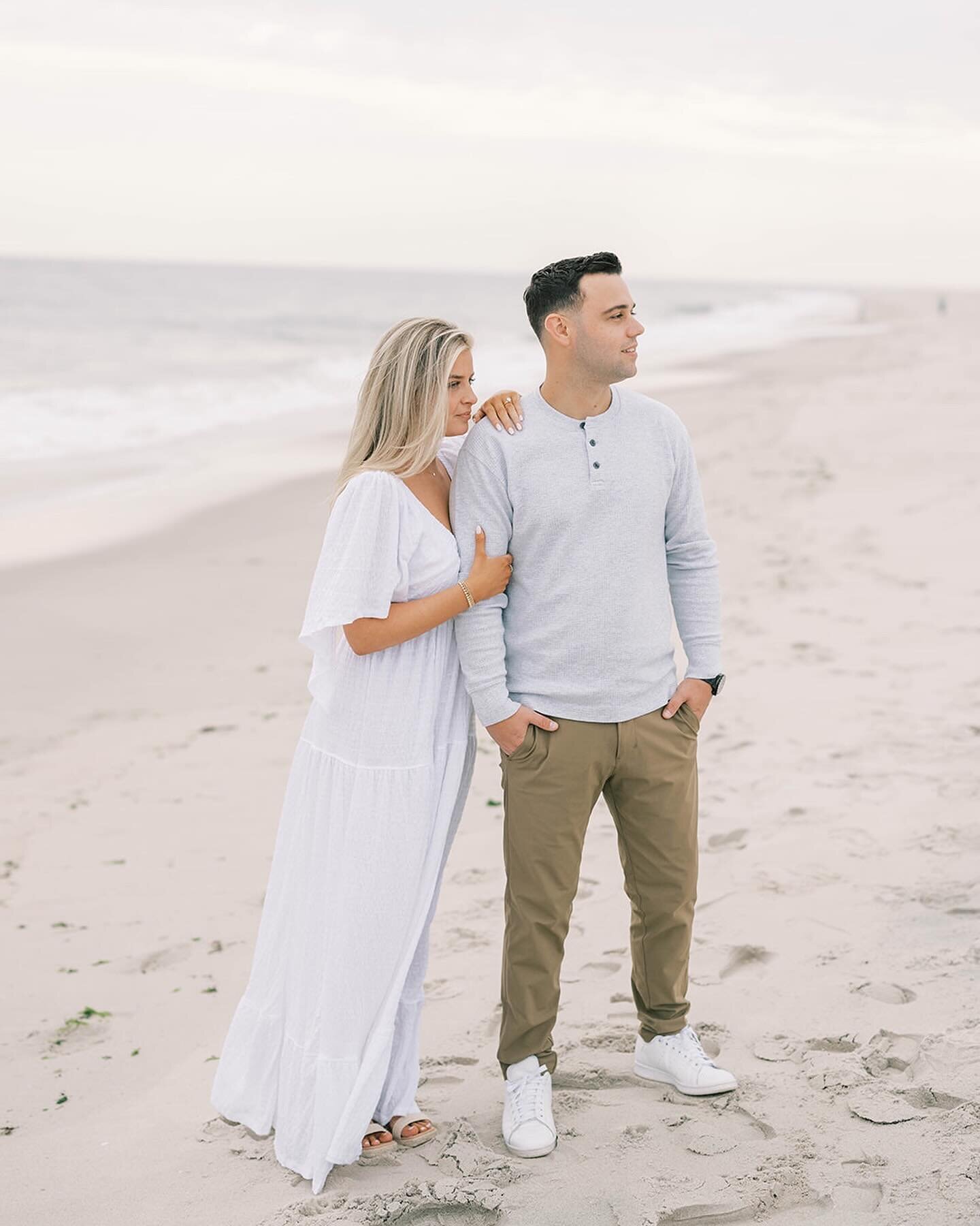 Bring on the warm weather, walks on the beach, and fun engagement sessions 🤍👏🏻

#njwedding #njweddingphotographer #weddingphotography #engaged #engagementphotos #newjerseybride #njbride