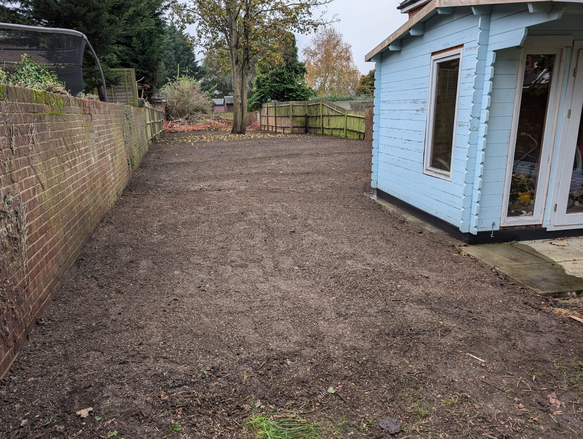 The final touch: we rotavated, leveled, and seeded the area, giving it everything it needed for a fresh start. Now, it’s all set for new growth and ready to become a beautiful, inviting part of the garden once again.