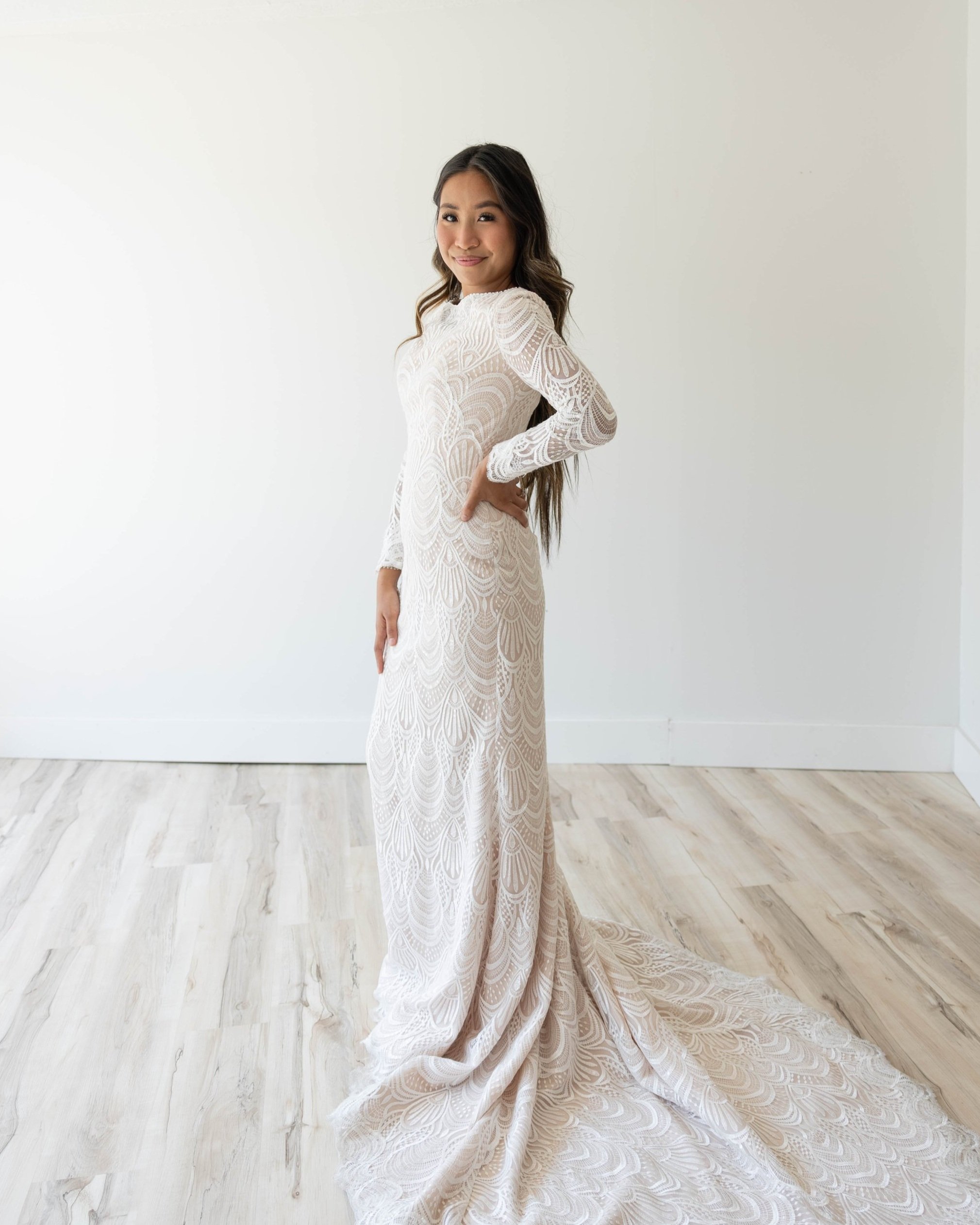 MARIAHS BRIDAL-1747.jpg