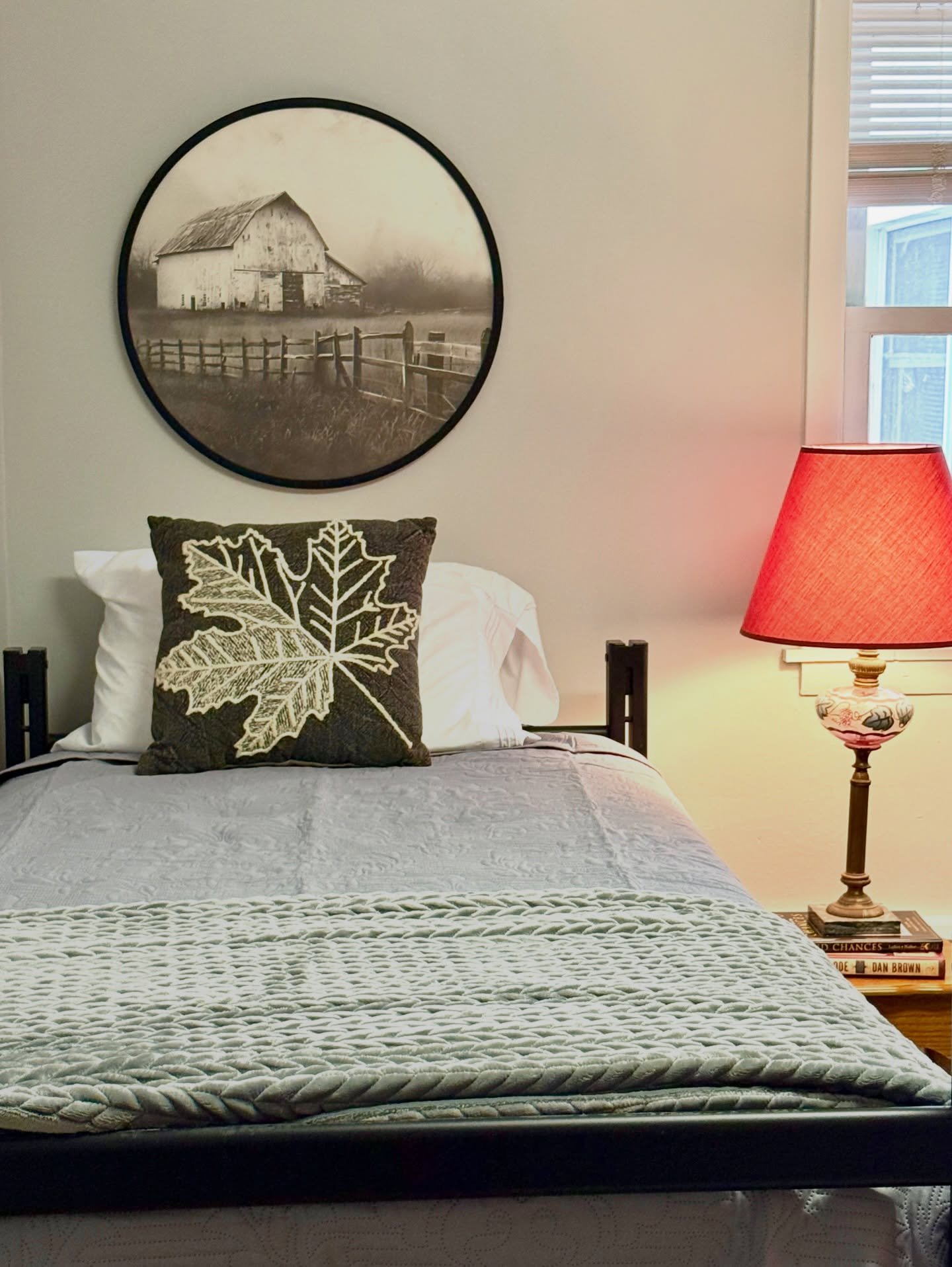 Alumnae Weekend Update: Early bird pricing to stay in the dorm has extended through Friday, March 6. Why book a hotel when you can be right here on campus in these newly updated rooms? Learn more &amp; register today! 🔗in Bio.