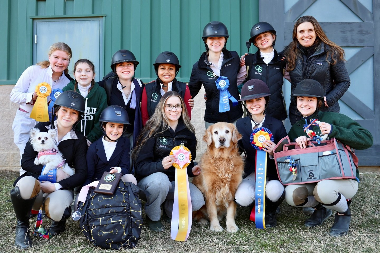 OLDFIELDS IEA is on their way to ZONES in Lexington, VA! GOOD LUCK riders!! Let&rsquo;s send them some 💚🤍