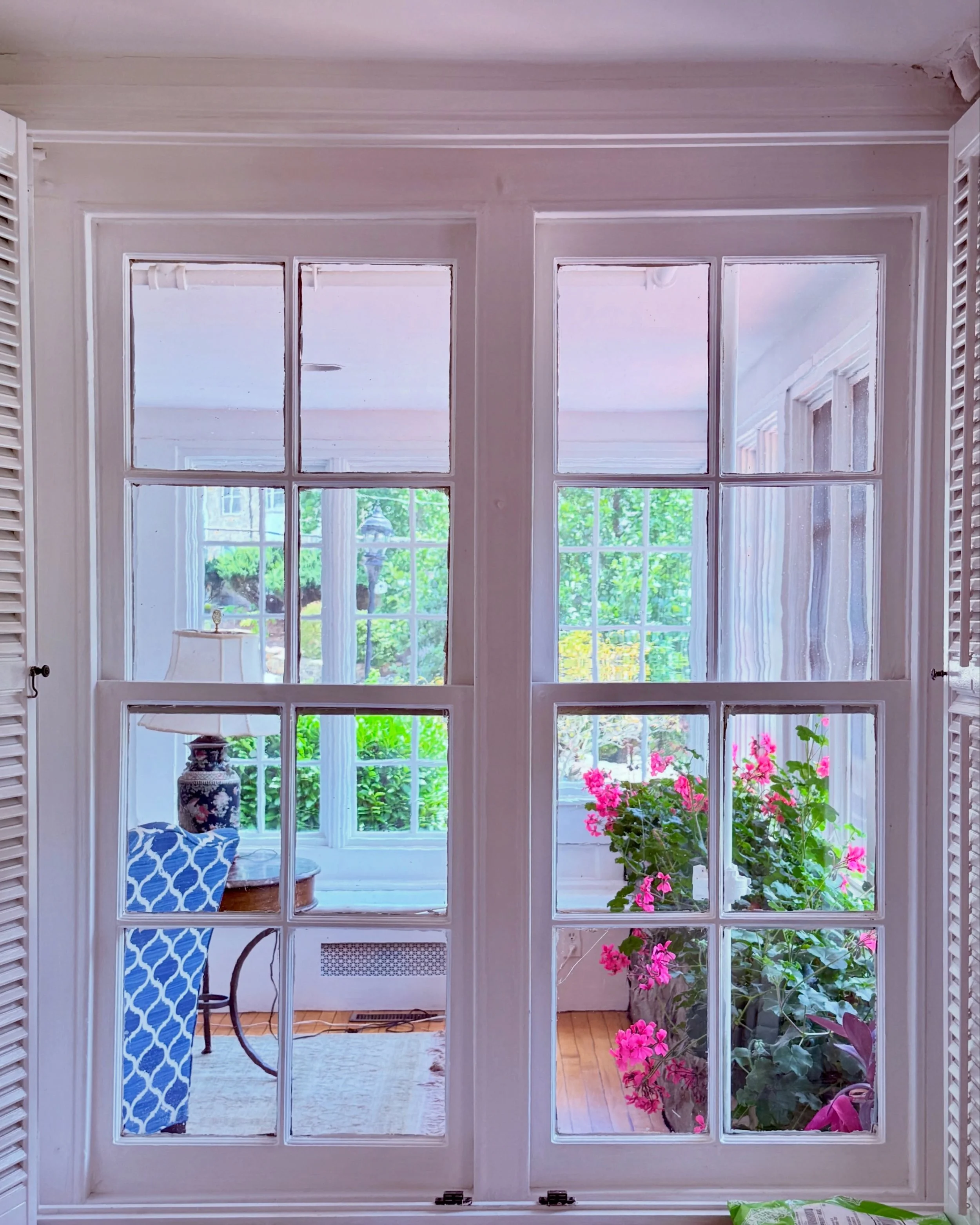 Daydreaming out the windows of Old House...
