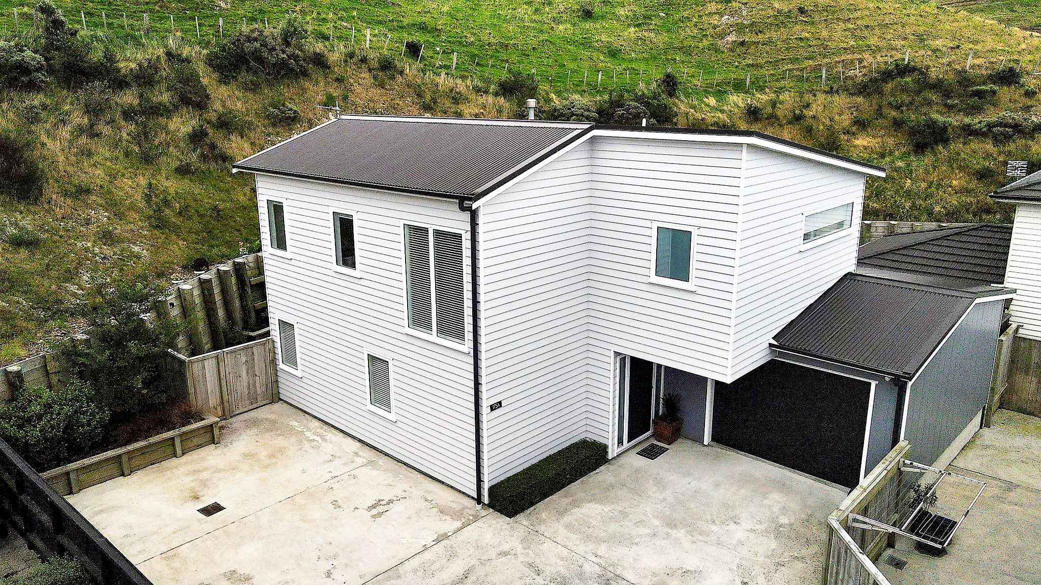 New build townhouse Johnsonville timber weatherboard