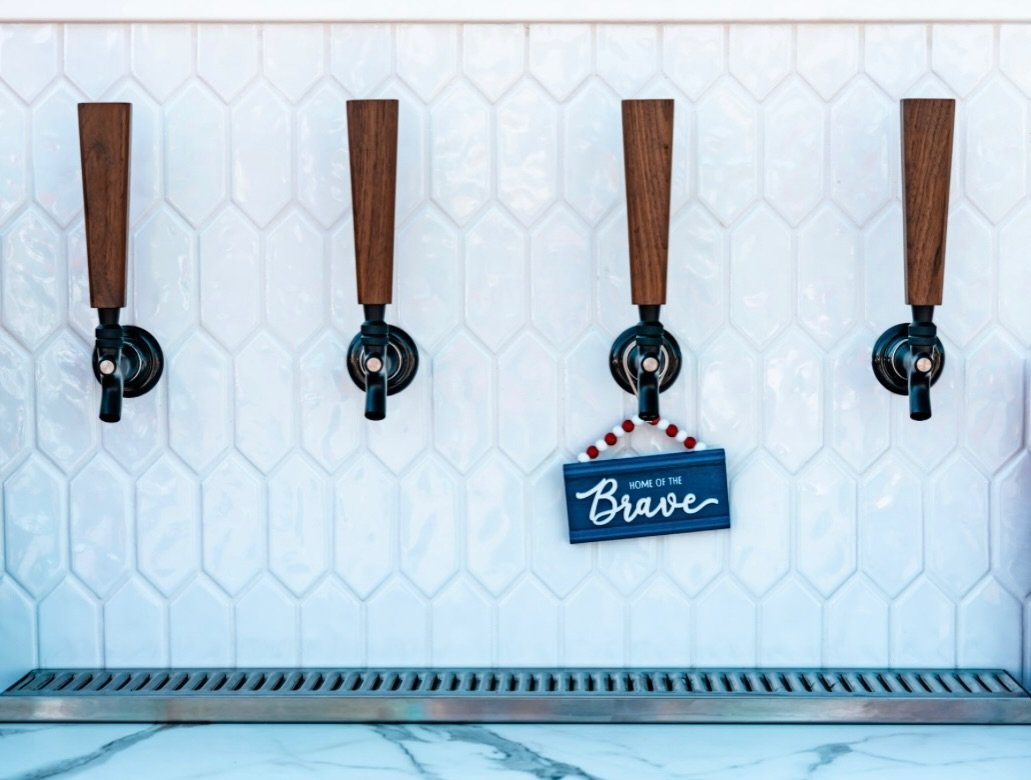 Thank you Veterans!! 🇺🇸 We honor and thank all those that bravely served this country and protected our freedom! ❤️