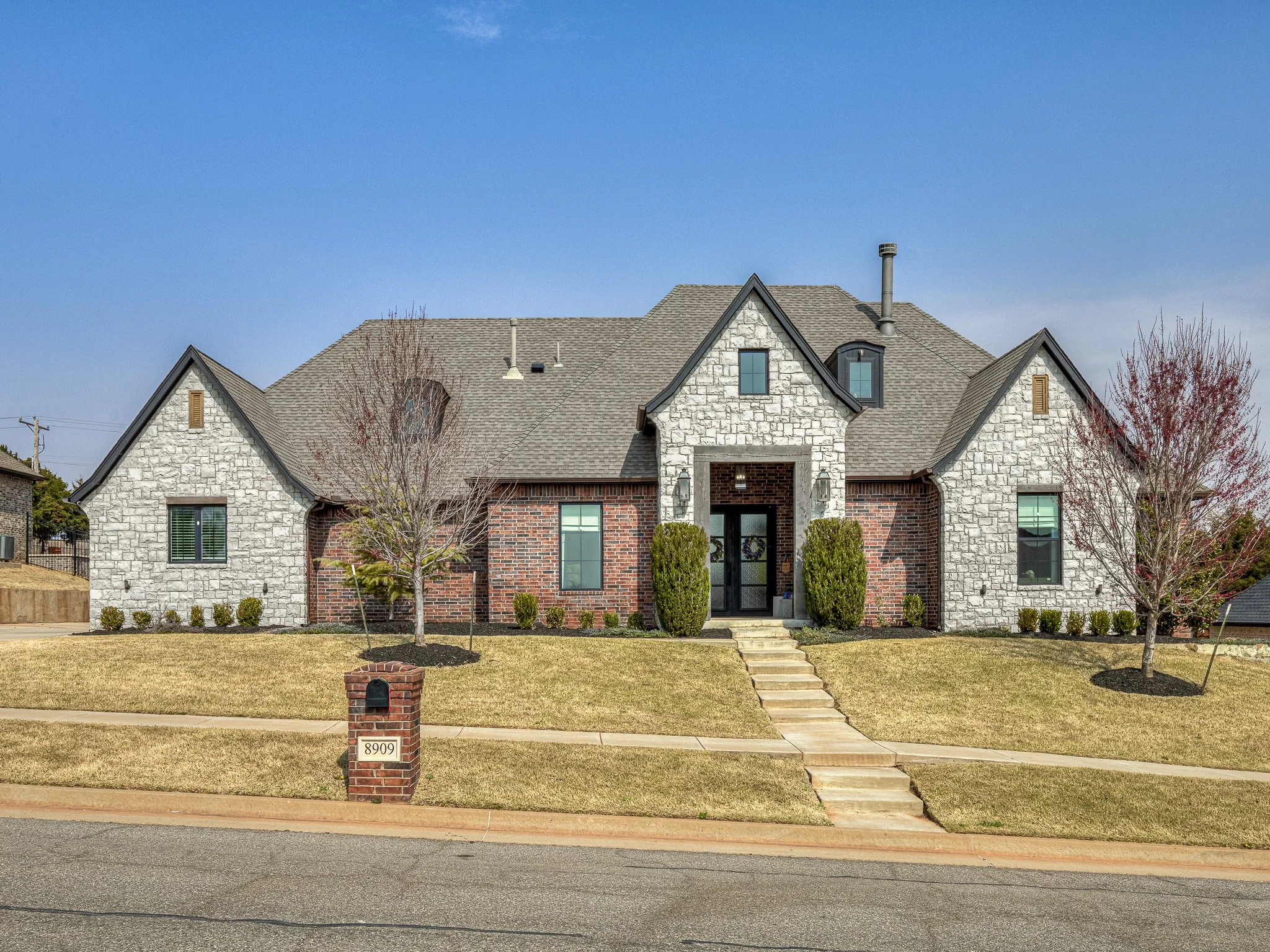 8909 SW 105th Street-1.jpg