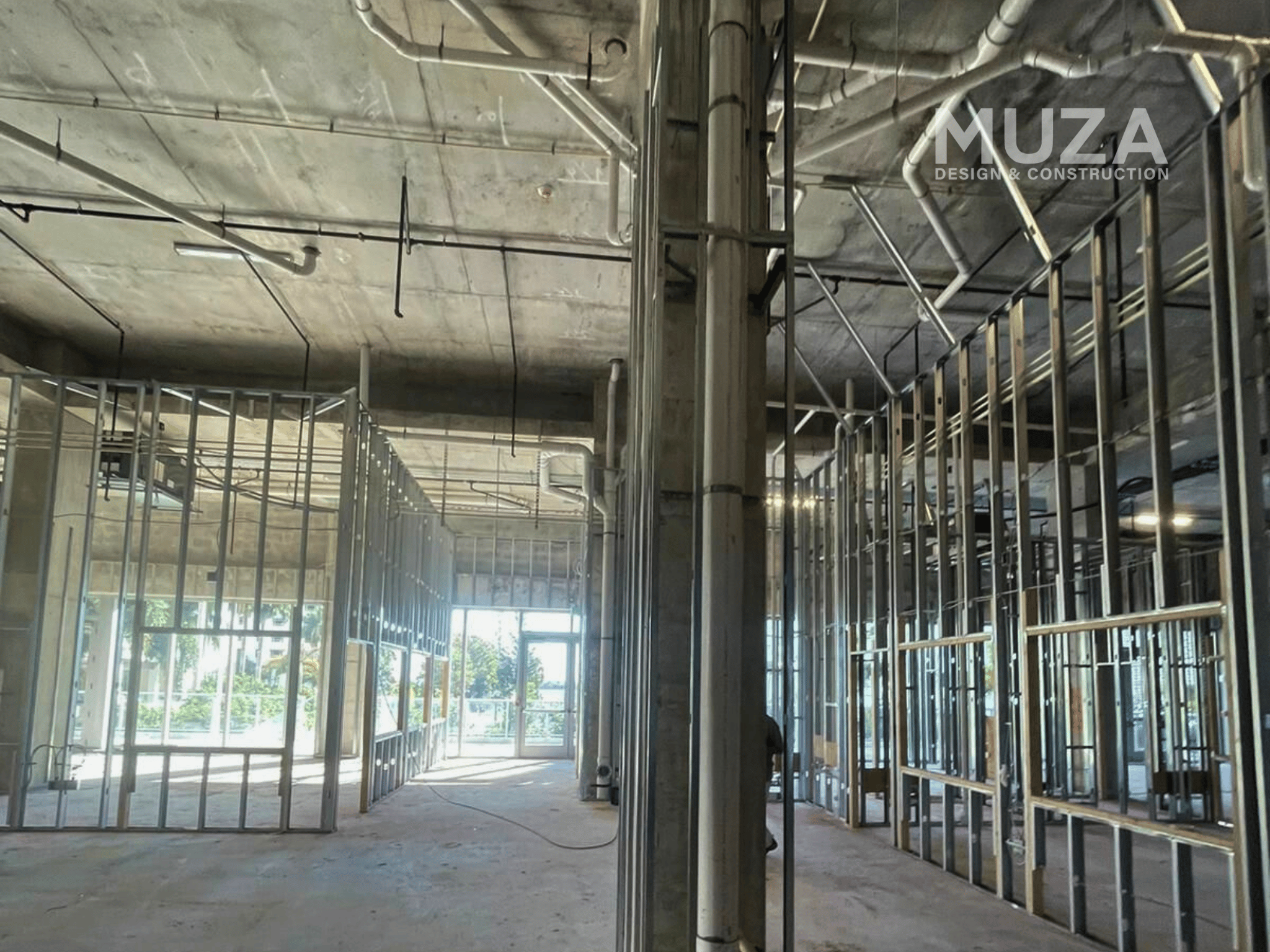 COMMERCIAL CONSTRUCTION