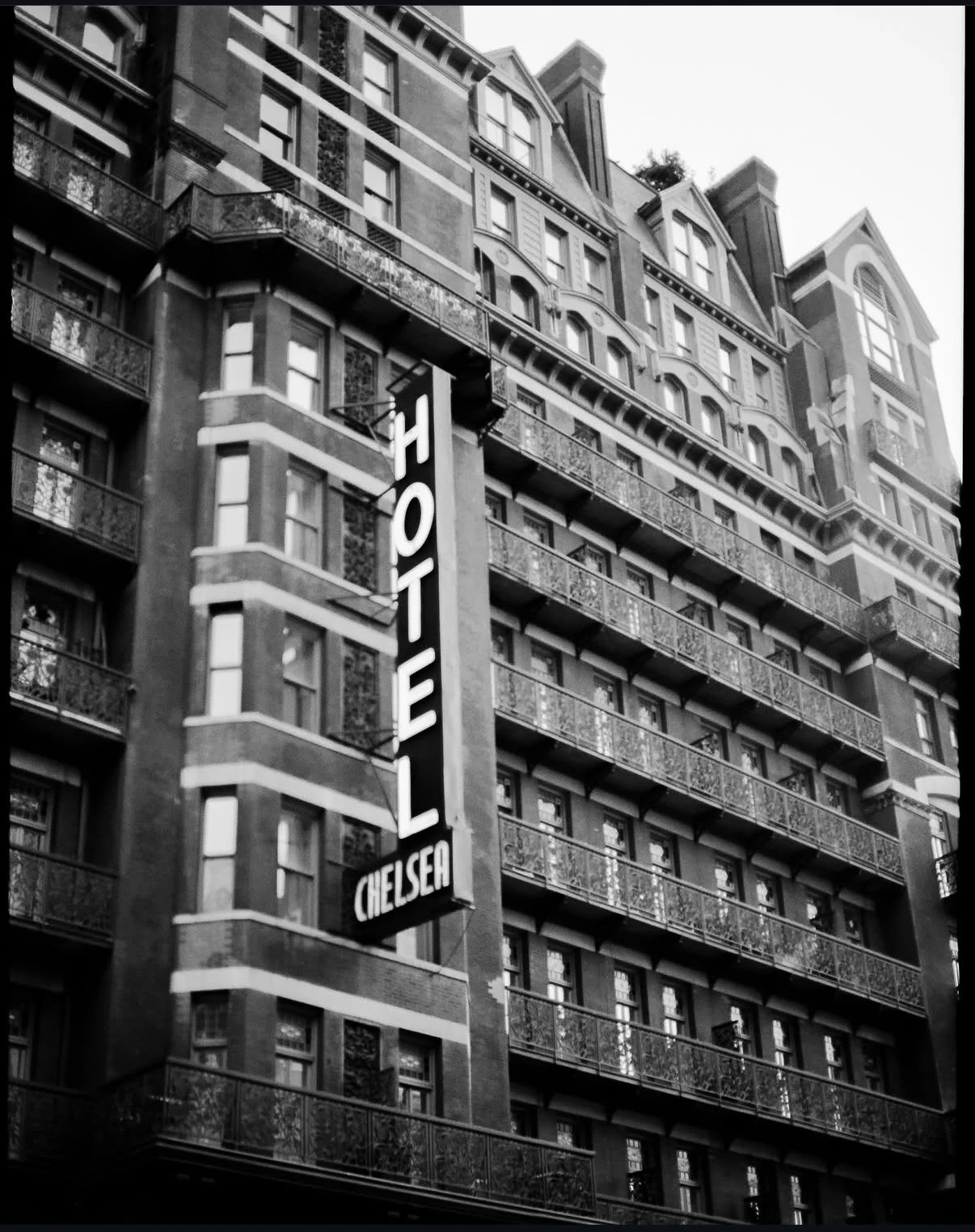 Hotel Chelsea, NYC,  Wedding Florals by Fiora.