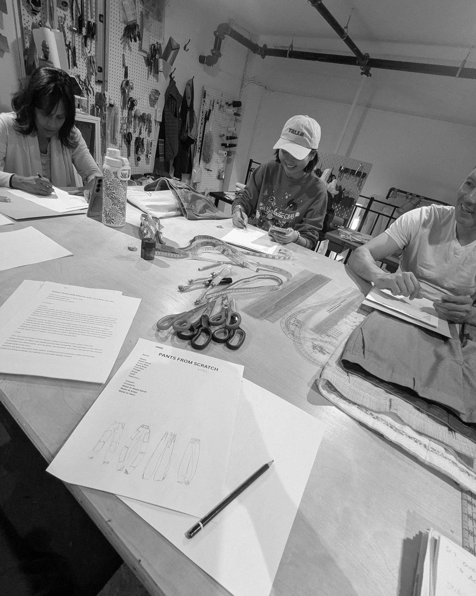 Fashion Designer Starter Pack:
😎delusion
🍫snacks
👬👭pals for encouragement and gossip
🪡fabric
☕coffee
✂excellent scissors
🫦just enough fear
📏measuring tape
📍pins
🧵more fabric
🩹🩸bandaids
🪞a decent mirror
🃏a winning attitude

What is missin
