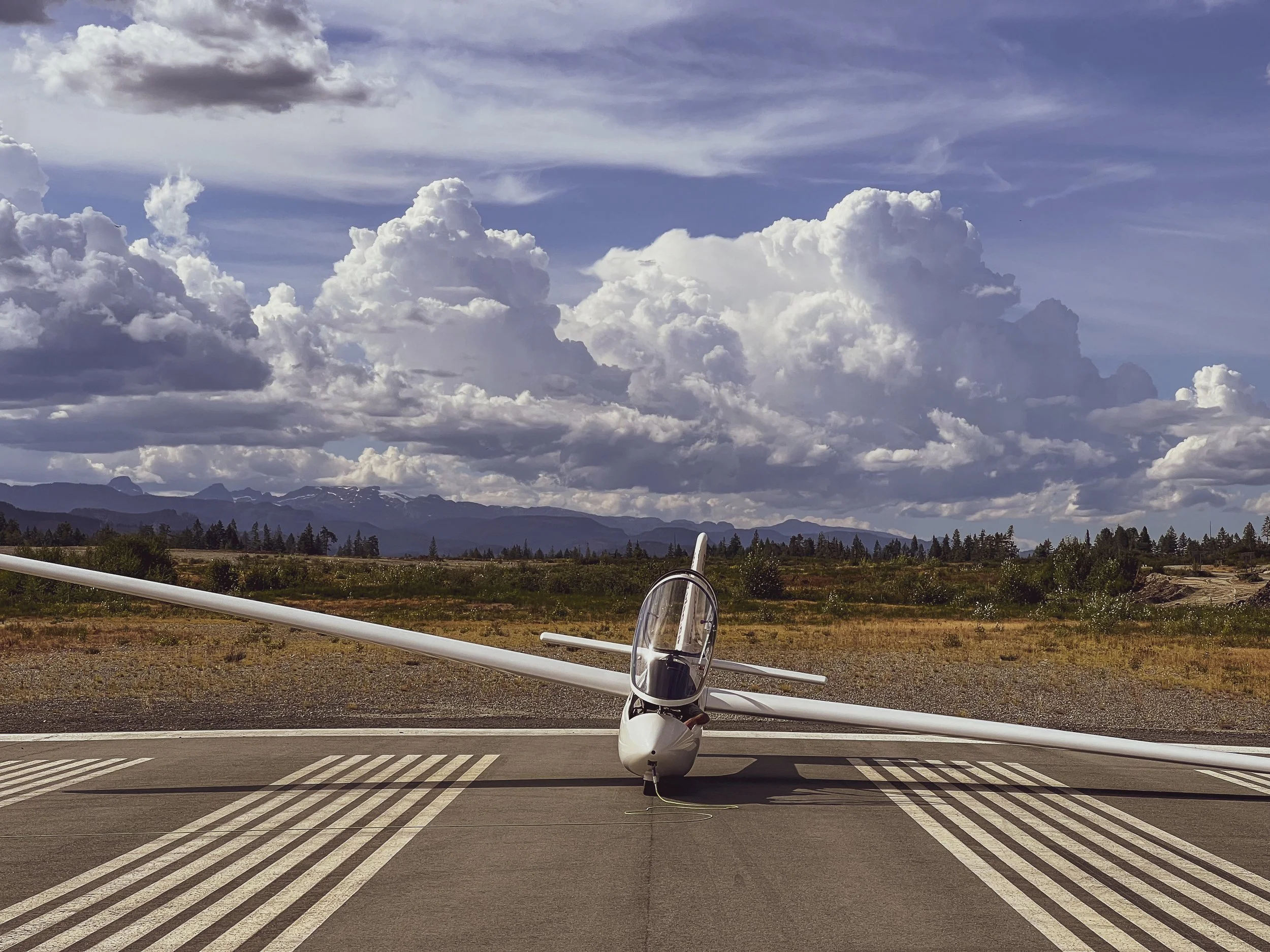 Soar Above Vancouver Island: Your Ultimate Guide to Gliding Adventures from Every Corner of the Island