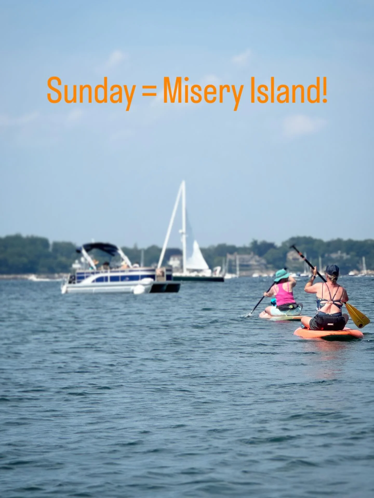 30 minutes to sanddollar cove. Pit stop.
Stiff SW breeze in face. Another 40 to Misery. Lunch. Then a 27 minute &ldquo;sail&rdquo; back to Tucks!!! #findyourhappy #onthewater #paddling #capeannma #capeannchamberofcommerce