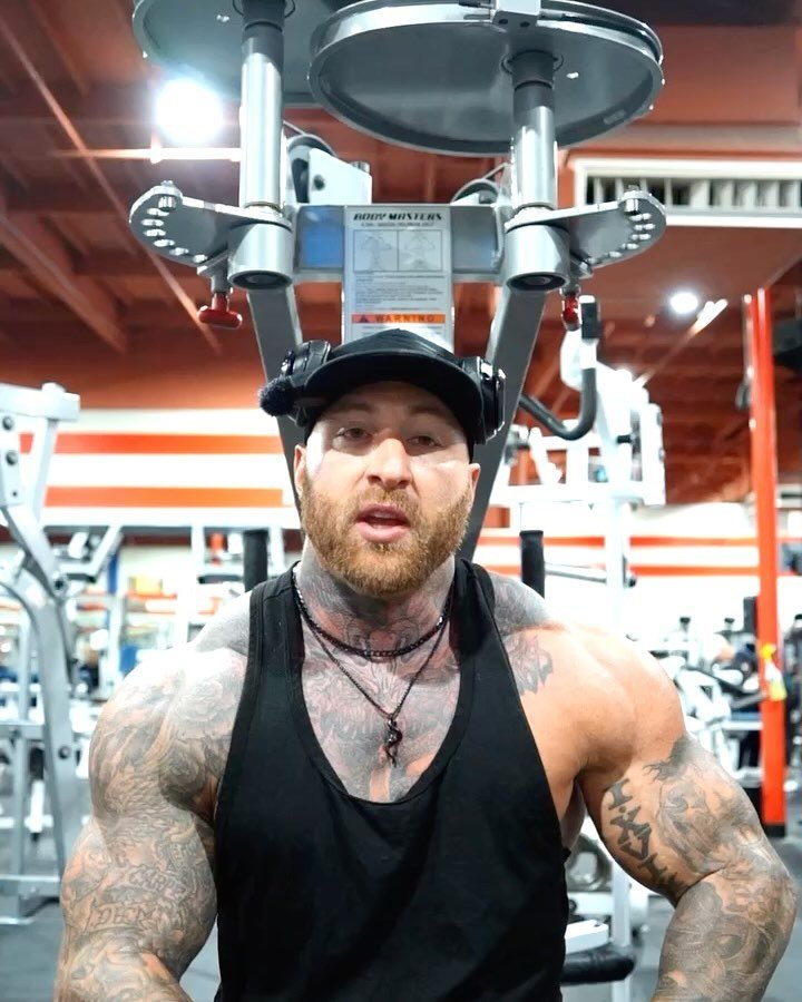 We&rsquo;ve never worked a day in our lives. 🎥💪🏽

Small content campaign for the massive @devonfit7 and @fielder_fit out of @fitness1gym

Hit them up for all your personal training &amp; meal prep needs in Glendale, AZ. 

Digital Reality LLC
248-3