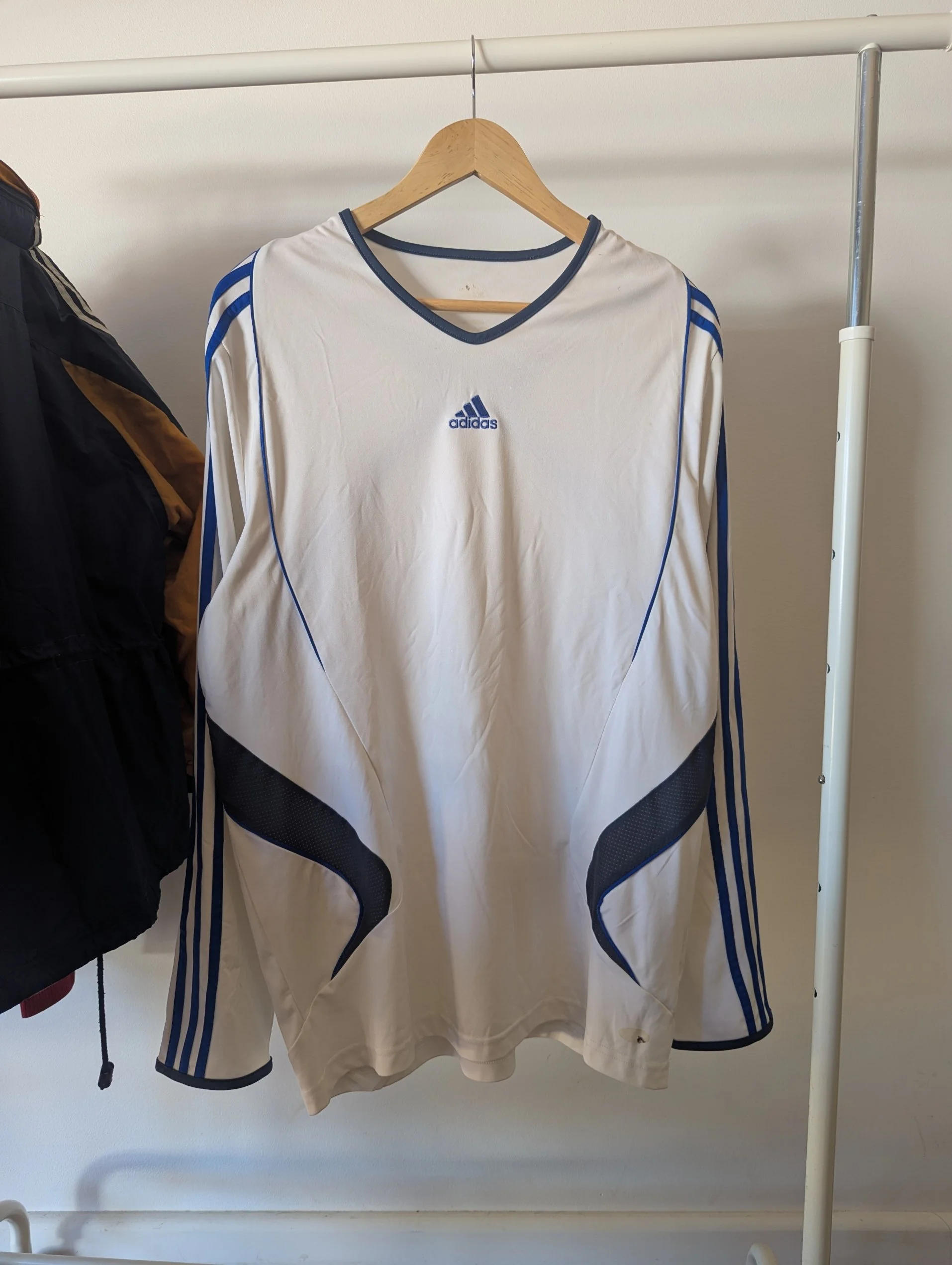 Vintage Adidas men's long-sleeve goalkeeper jersey white and blue
