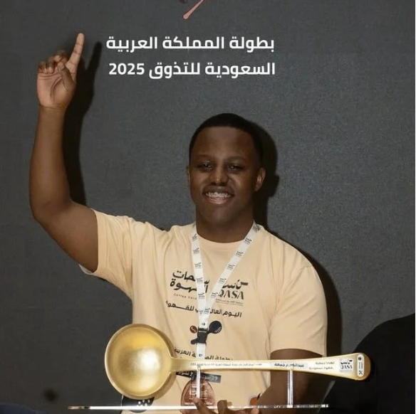 Abdulkarim Jumah, Saudi Arabia