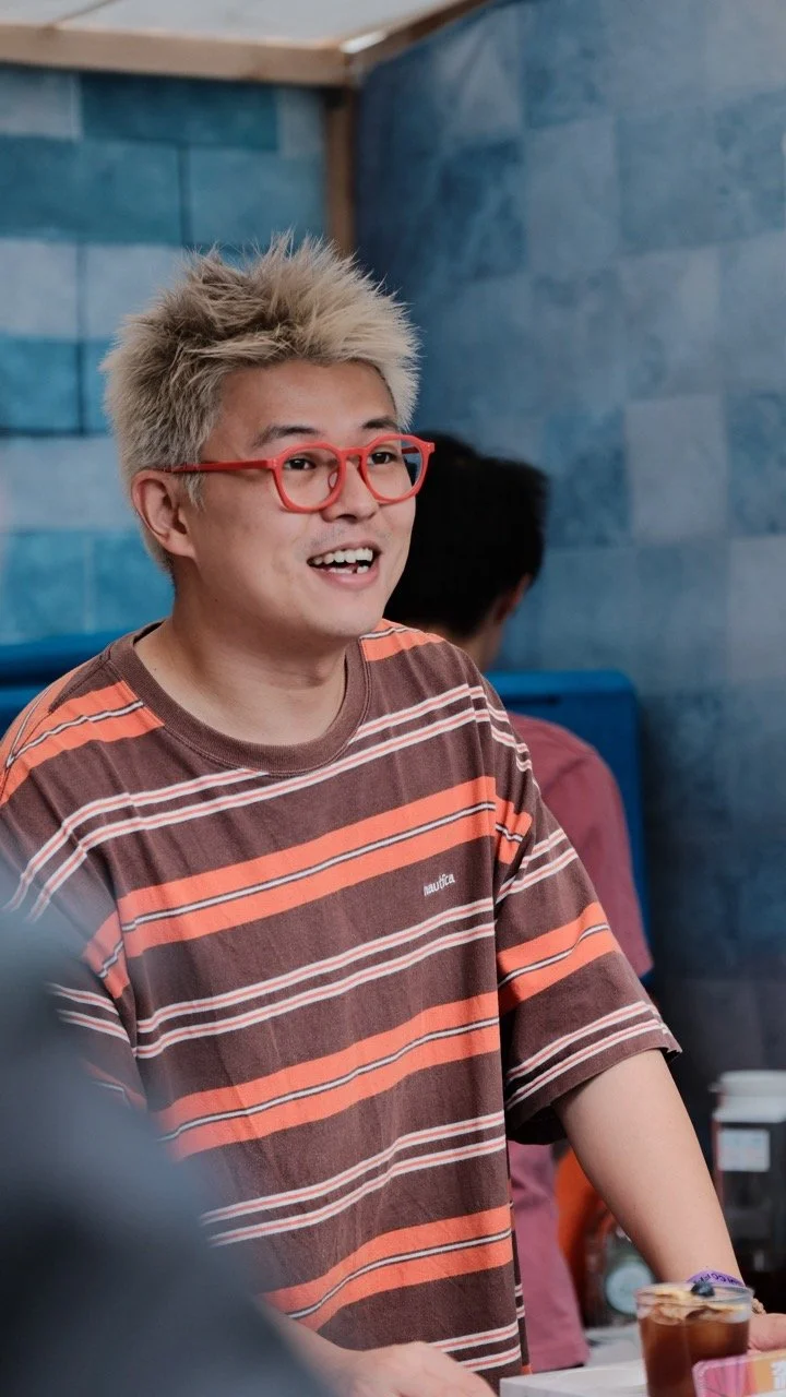 Pencil ( Weiqin Li ) - China