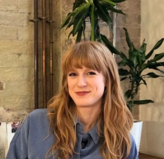 Claire Wallace - United Kingdom