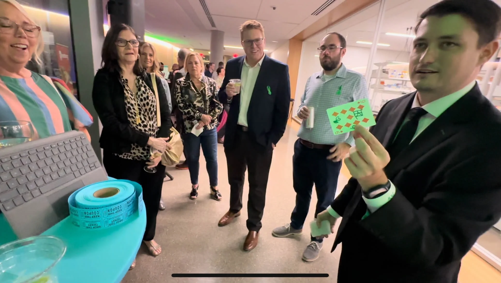 strolling close-up magician