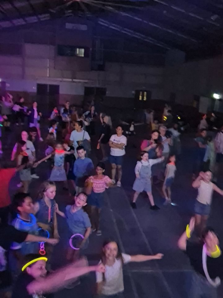 The Dance Floor is non-stop this month! 🪩✨️💃

#jumbofunk #mobiledjbrisbane #schooldisco #mobiledjbrisbane #brisbanekidsparties