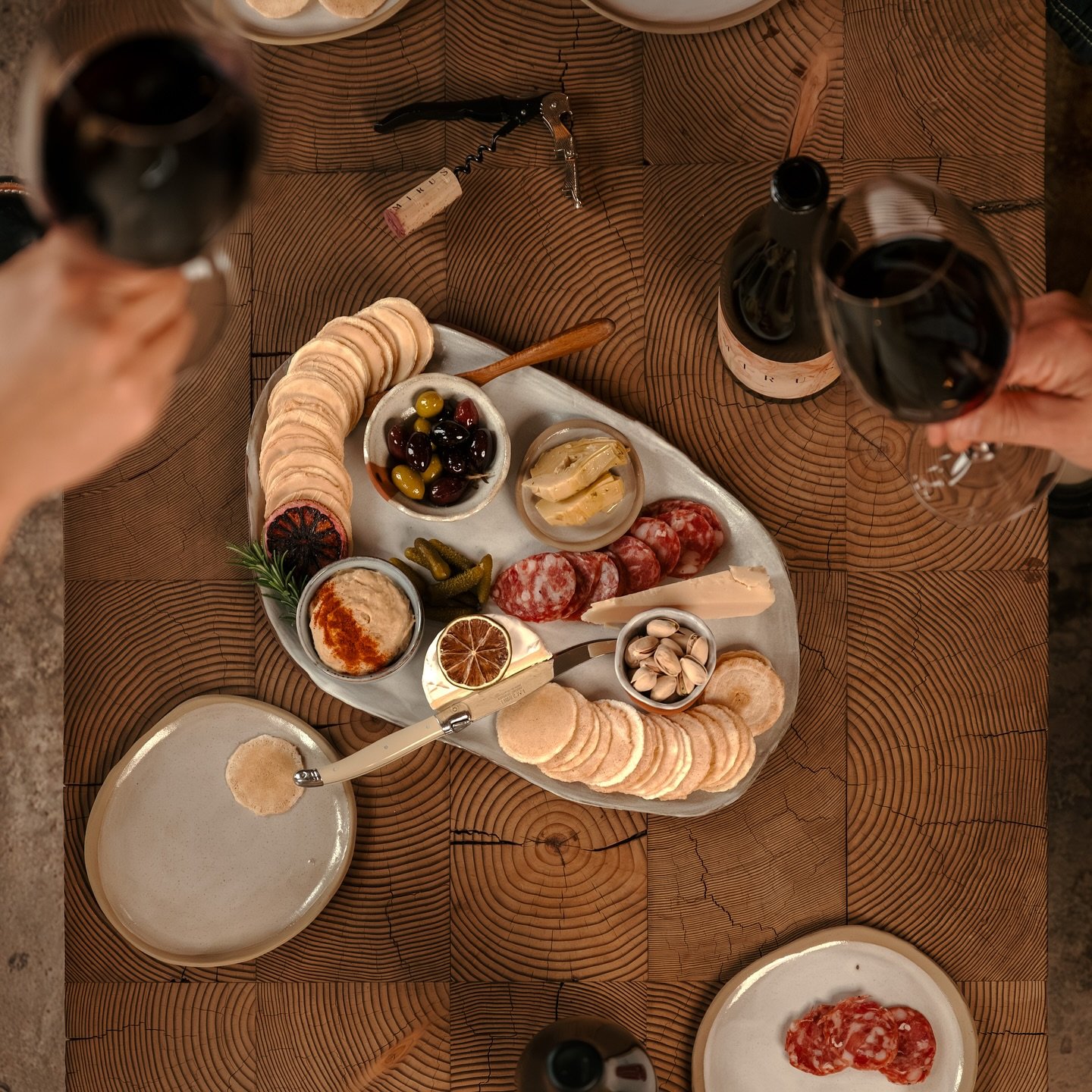 We love that our visitors love our platters, from the delicious @barossacheese goats cheese to truffle salami, warm olives and artichoke hearts.  Now all available in our Art Wine Lounge with Mirus by the glass!! 

Weekend sorted!

Photography by @ja