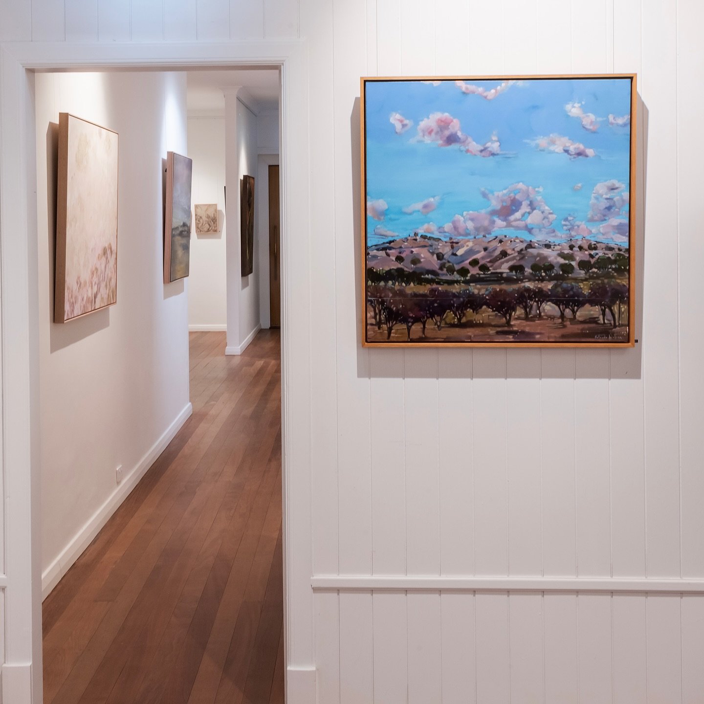 Exploring the gallery is like exploring the Barossa, around every corner there is another breathtaking view.

Including artwork by @belinda_wilson_artist capturing the magic of the Barossa 

@mybarossa @southaustralia